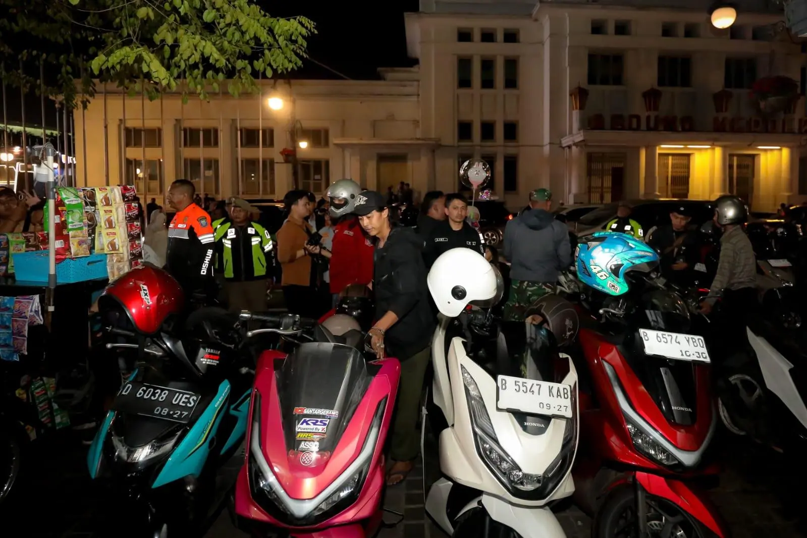Parkir Liar di Asia Afrika Bandung Ditertibkan, Wali Kota Farhan: Hasil Pungli Disita!