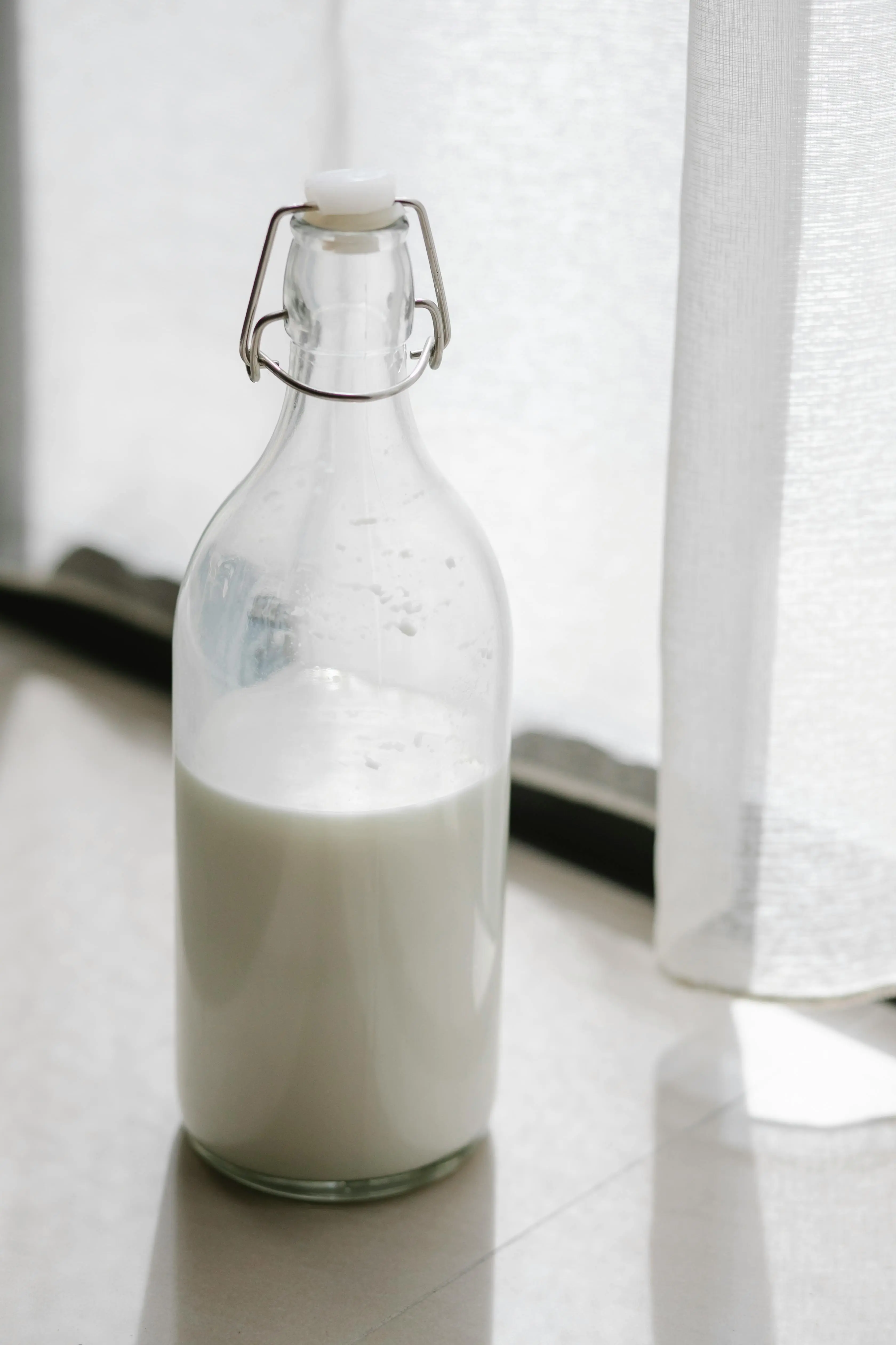 Rahasia di Balik Segelas Susu: Mengapa Vitamin D Sangat Penting bagi Tubuh Anda?