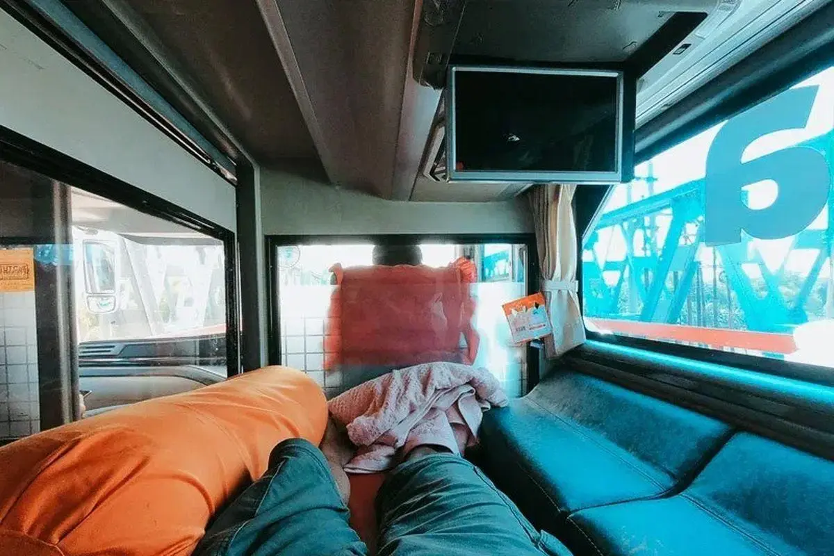 Jangan Salah Pilih! Kenali Bedanya Sleeper Bus dan Suites Class Sebelum Beli Tiket