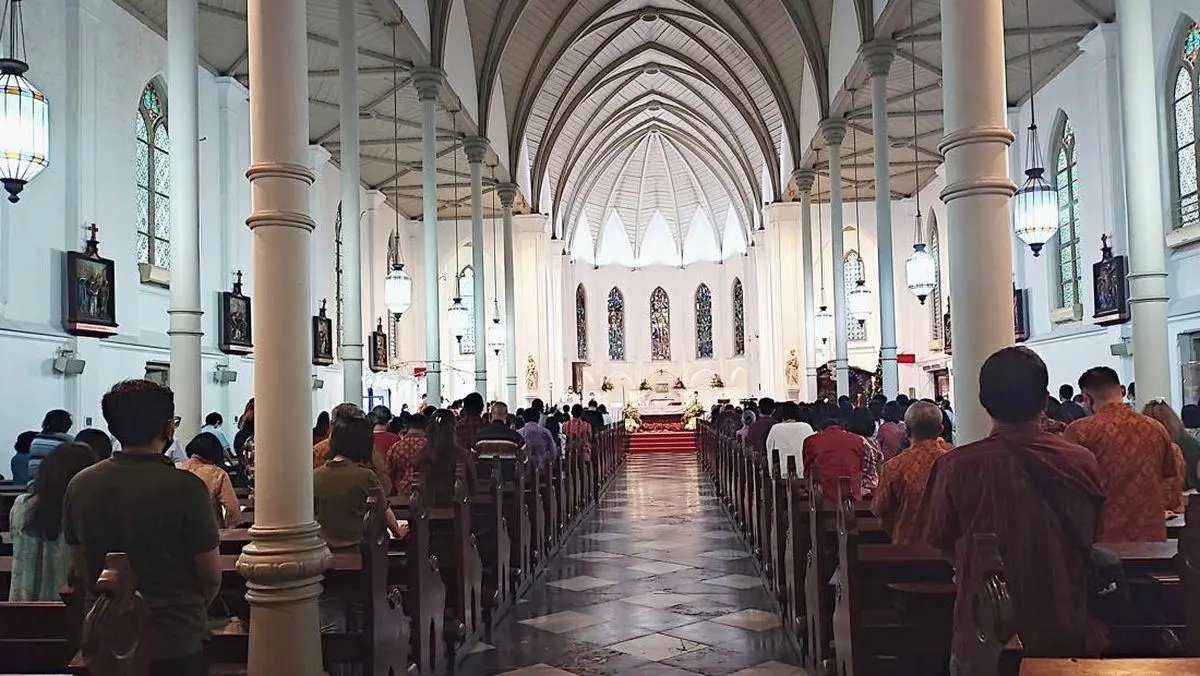 Lengkap! Jadwal Vigili dan Misa Natal 2025 di Gereja Katedral Bogor