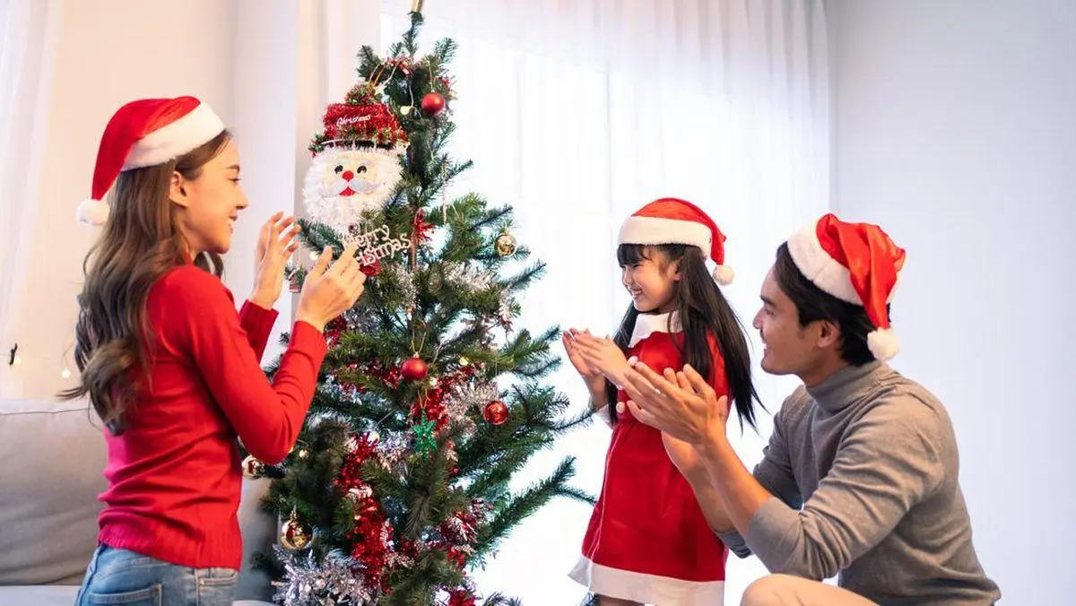 7 Ide Game Natal Seru untuk Mencairkan Suasana Saat Berkumpul Bersama Keluarga