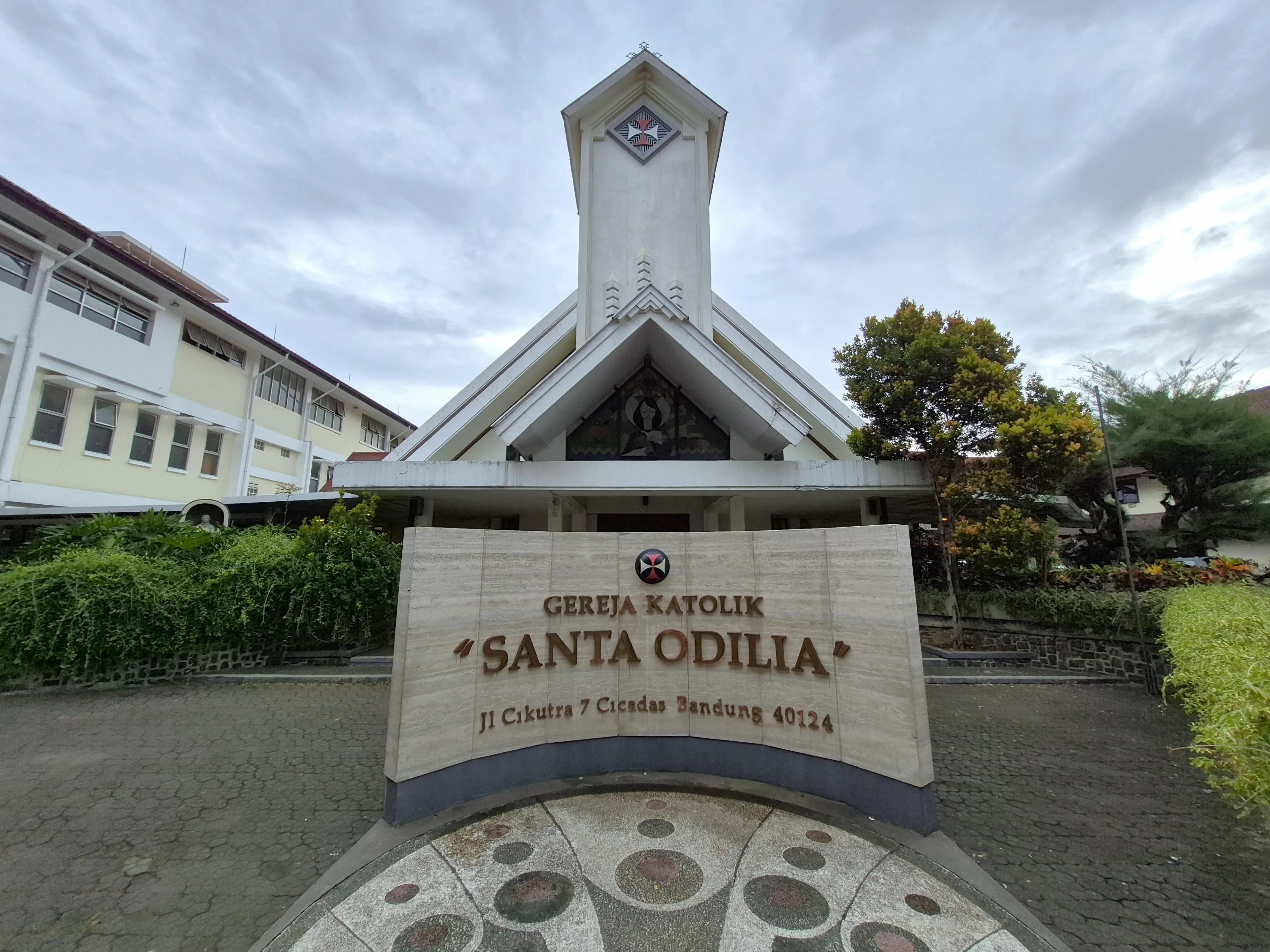 Umat Katolik Bandung Timur Catat, Ini Jadwal Misa Natal 2025 di Paroki Santa Odilia Cicadas