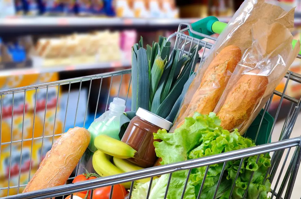 Pengeluaran Membengkak? Ini Tips Belanja Bulanan agar Lebih Hemat