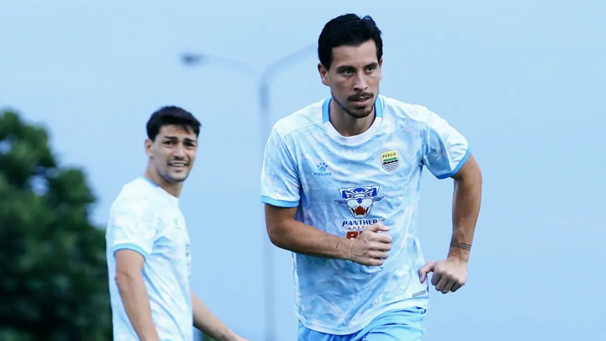 Persib Bandung Siap Gebrak Bursa Transfer! 2 Bintang Label Timnas Indonesia Jadi Bidikan Maung Bandung? Siapa