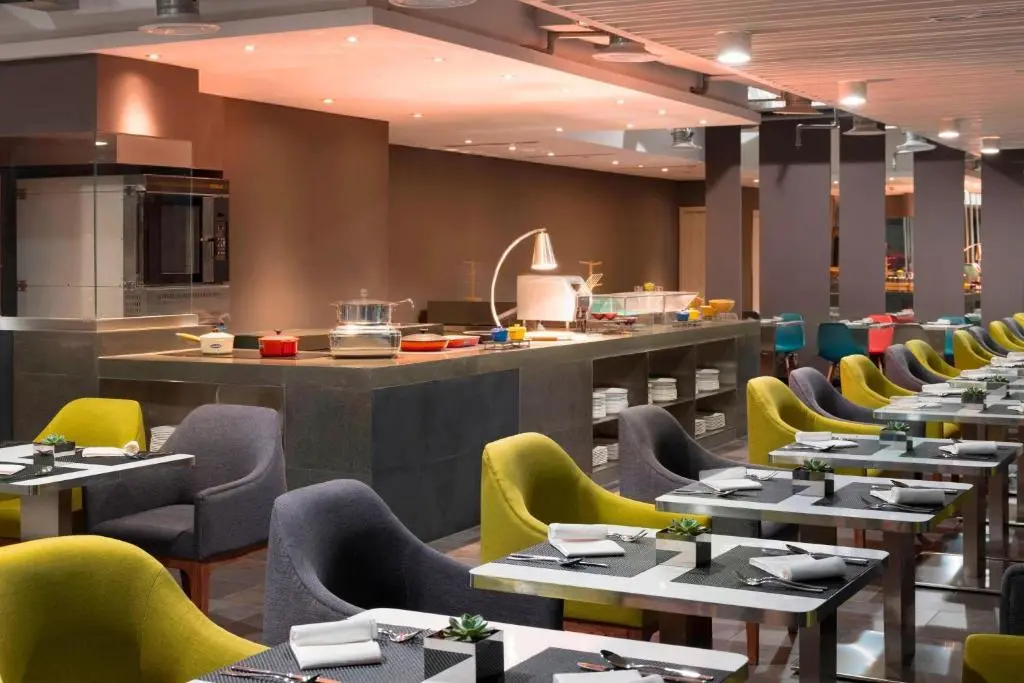 All You Can Eat Tahun Baru di Aloft Jakarta, Kuliner Internasional dan Hiburan Seru Hanya Rp325.000