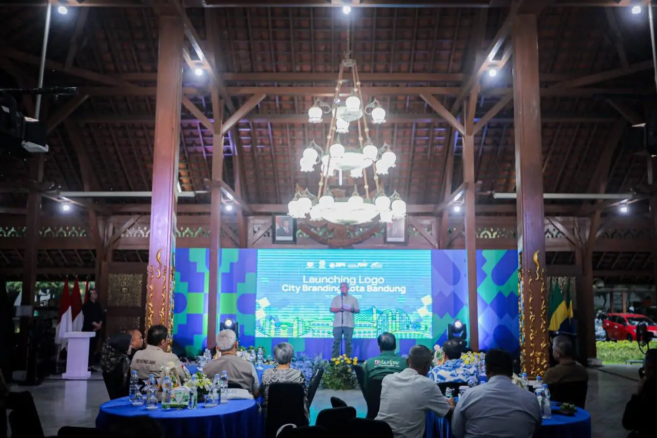 Resmi! Pemkot Bandung Luncurkan Logo City Branding Baru, Ini Kata Farhan