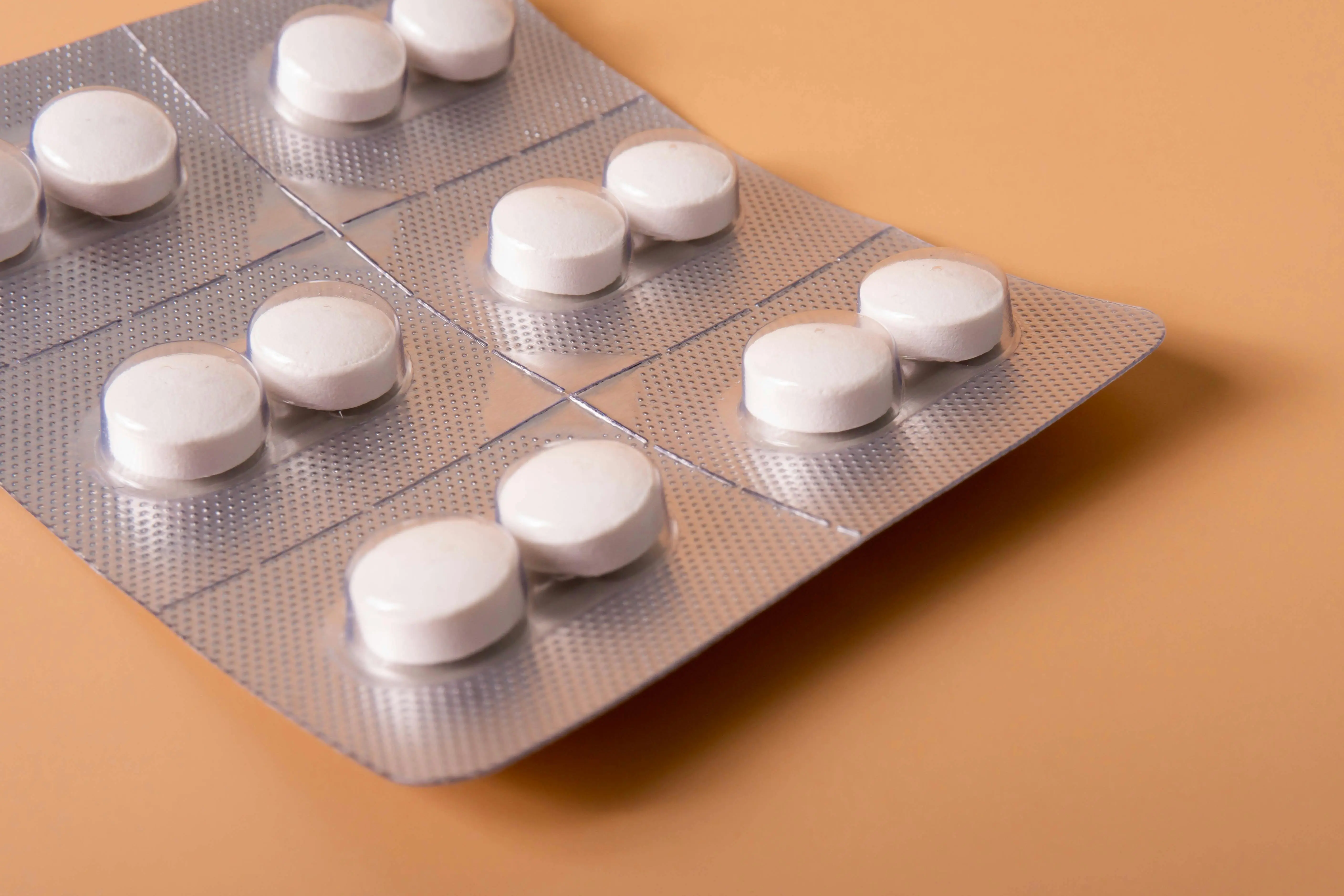 Mengupas Tuntas Peran Vitamin B2: Dari Produksi Energi hingga Pertumbuhan Sel yang Optimal