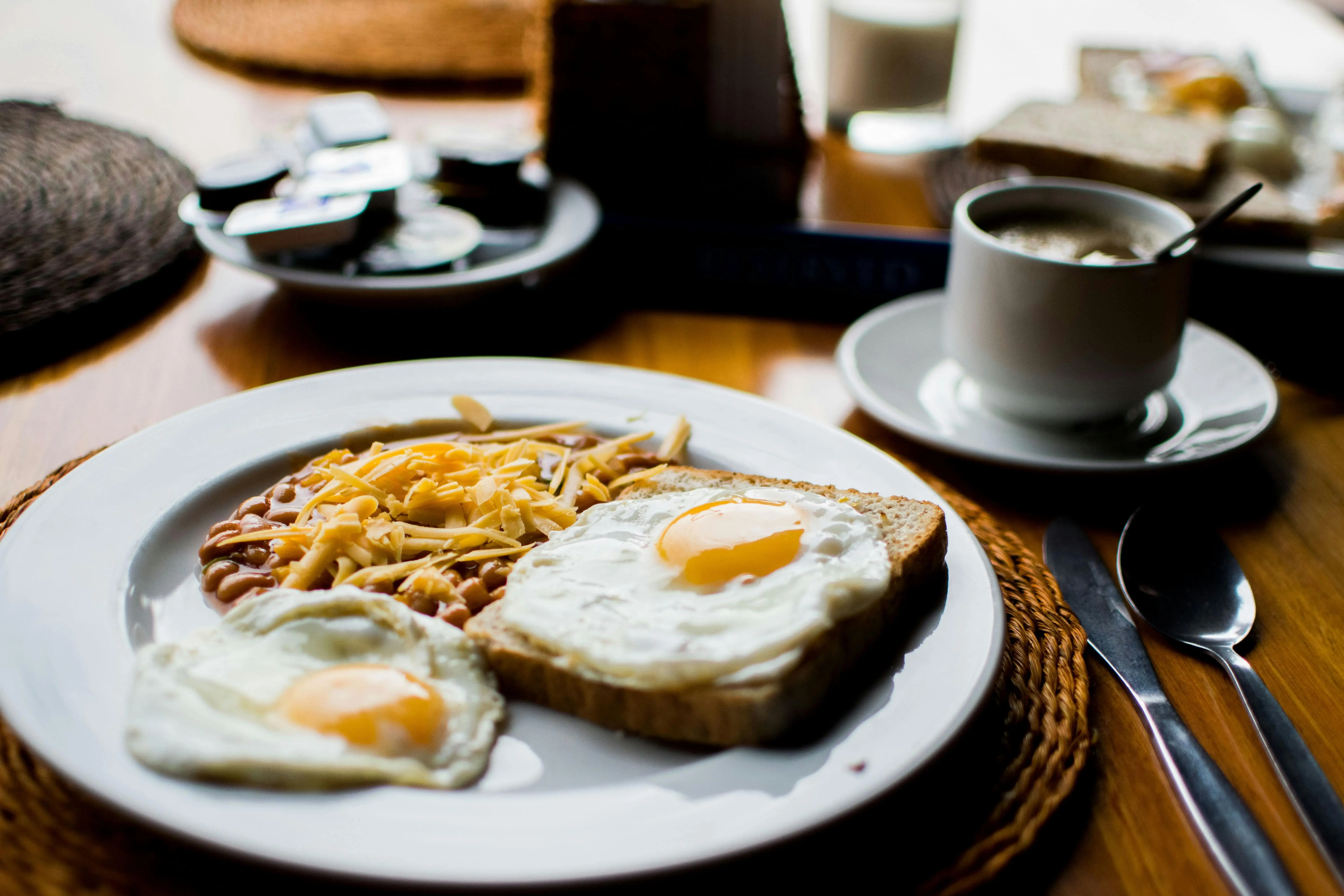Stop Skip Sarapan! Ini Alasan Kenapa makan Pagi Penentu Energi Harian Anda