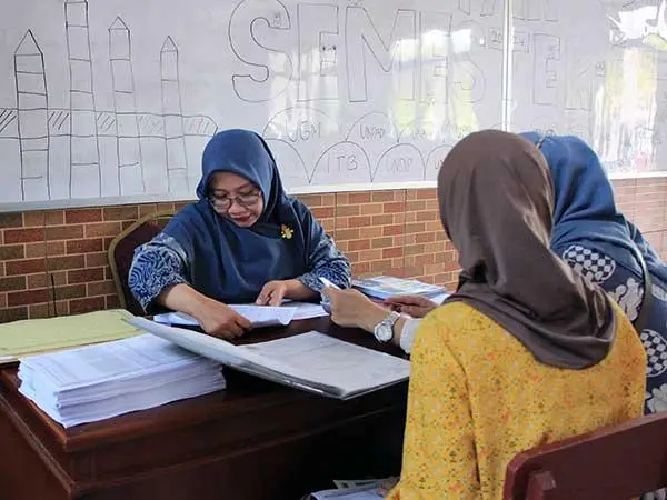 Orang Tua Wajib Catat! Jadwal Pembagian Rapor dan Libur Akhir Semester di Jawa Tengah