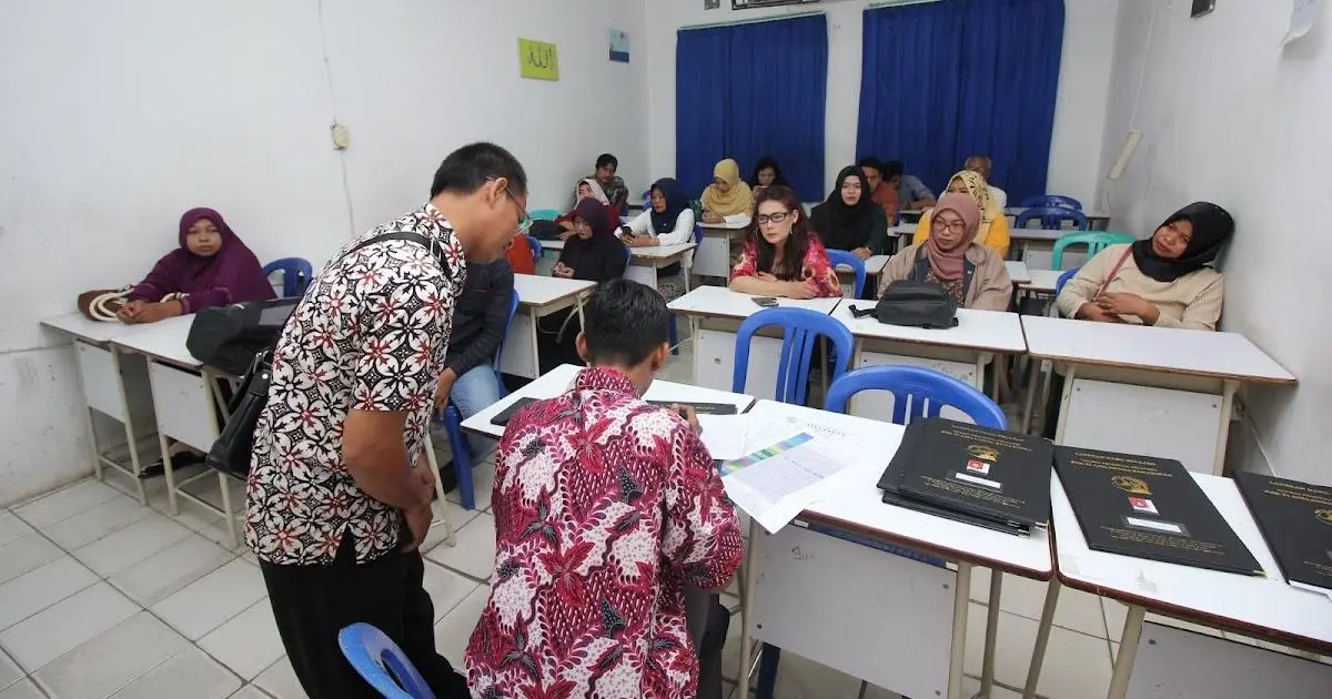 Jadwal Rinci Pembagian Rapor Semester 1 Tahun Ajaran 2025/2026 di Jawa Barat
