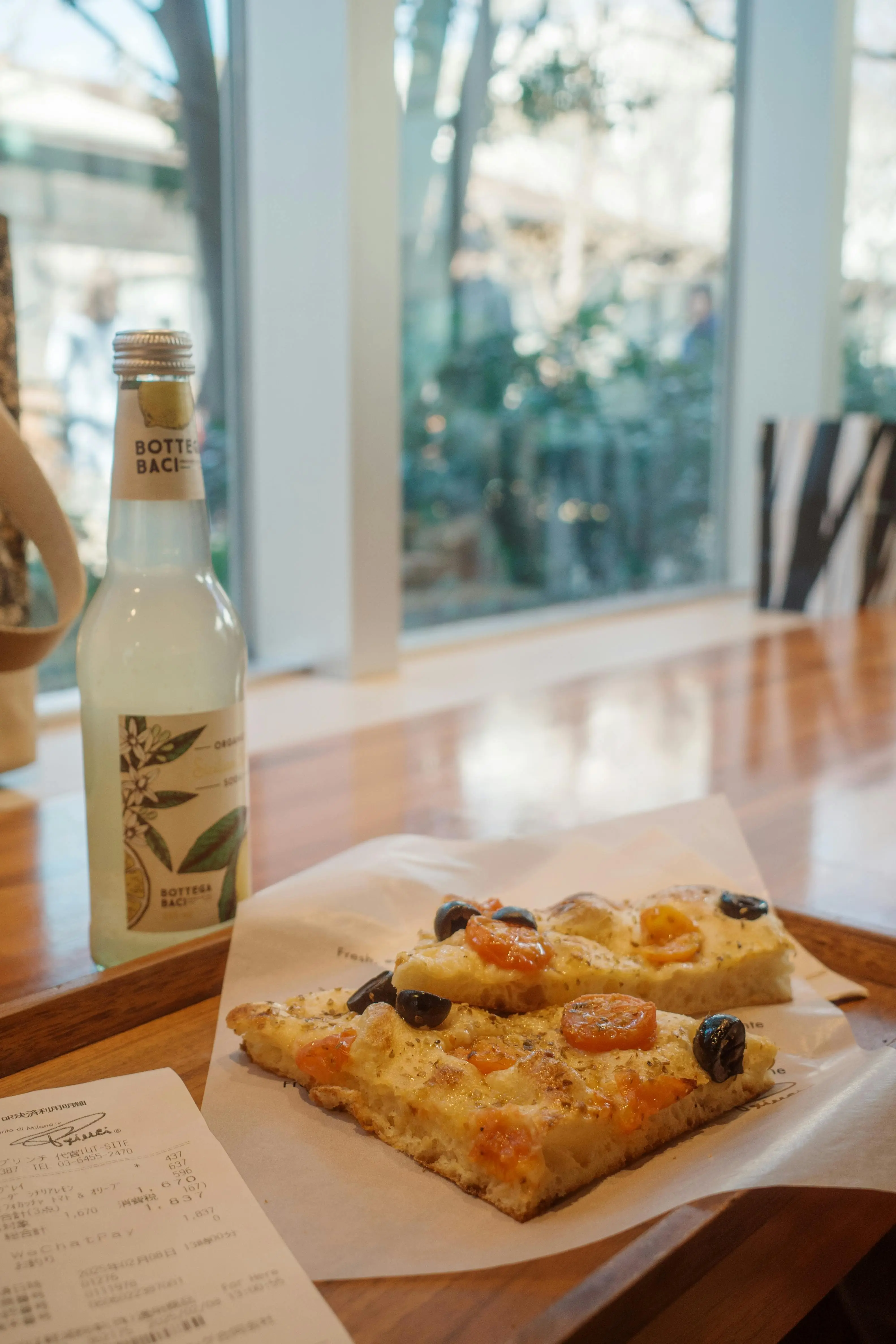 Bukan dari Hawaii: Menguak Sejarah Tak Terduga Hawaiian Pizza
