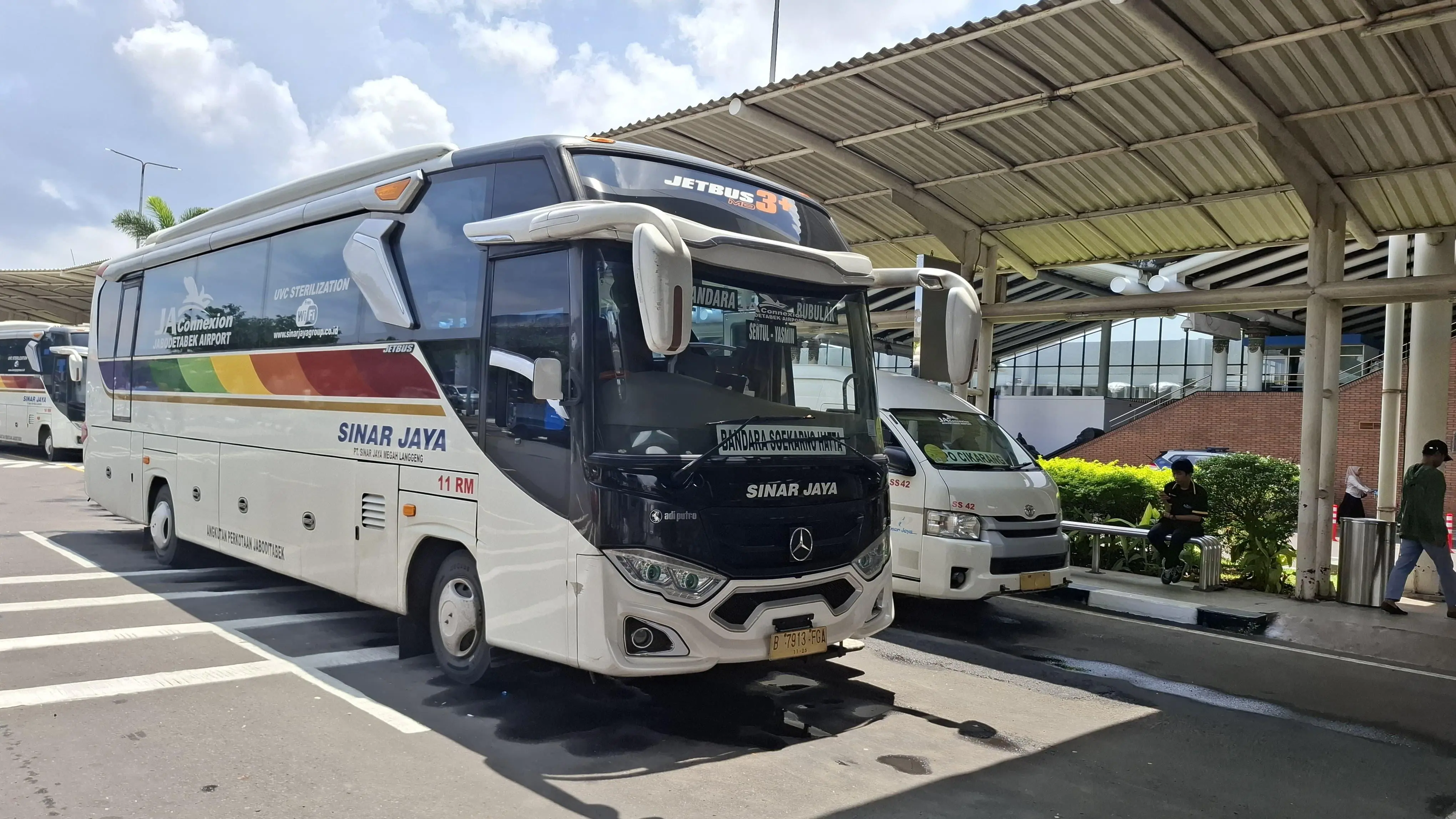 Cara Mudah Beli Tiket Bus Sinar Jaya Secara Online, Anti Ribet!