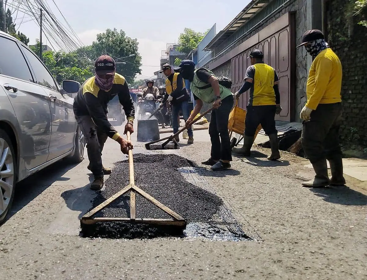 Jelang Perayaan Nataru 2026, Pemkot Bandung Kebut Perbaikan Infrastruktur dan Siapkan Rekayasa Keramaian