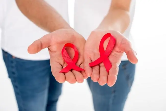 Jangan Tertukar! Ini Cara Membedakan HIV dan AIDS yang Perlu Kamu Tahu