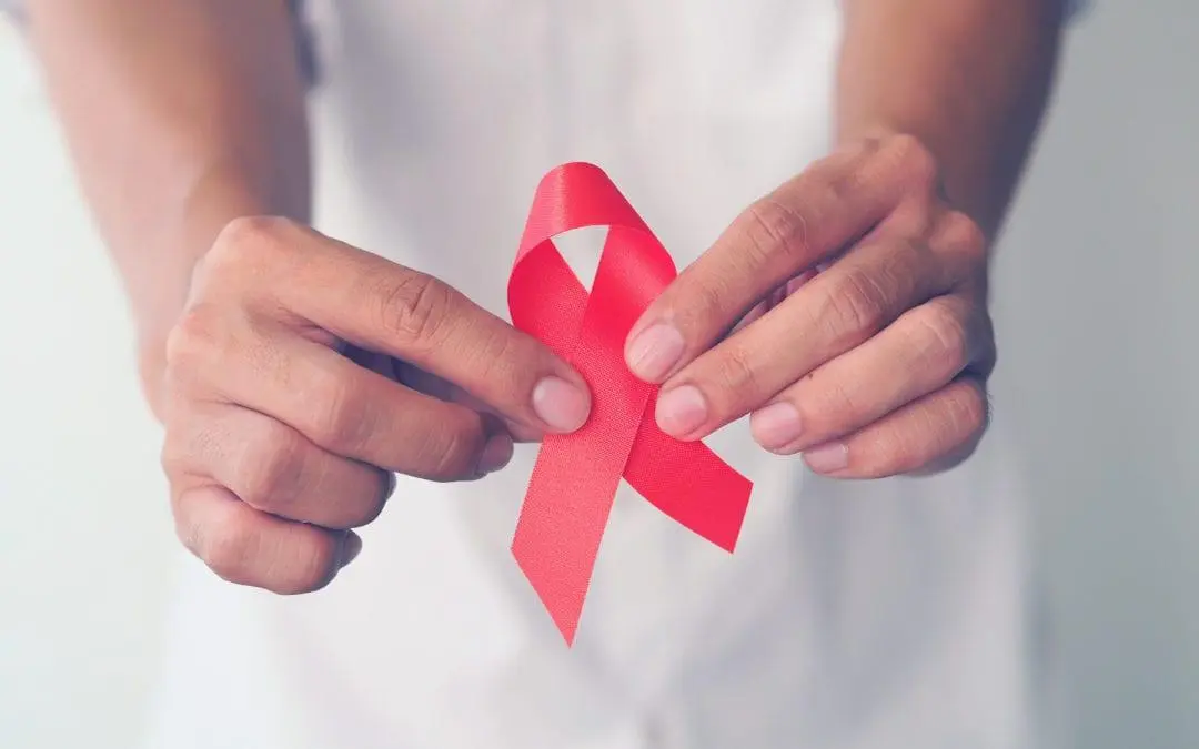 Fakta-Fakta Penting HIV/AIDS yang Wajib Diketahui untuk Menghilangkan Stigma di Masyarakat