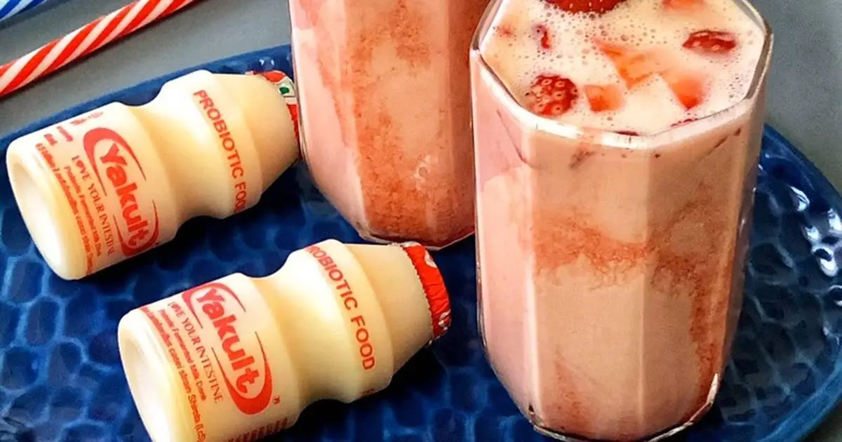 Resep Jus Strawberry Yakult Segar, Manis Alami dan Menyehatkan