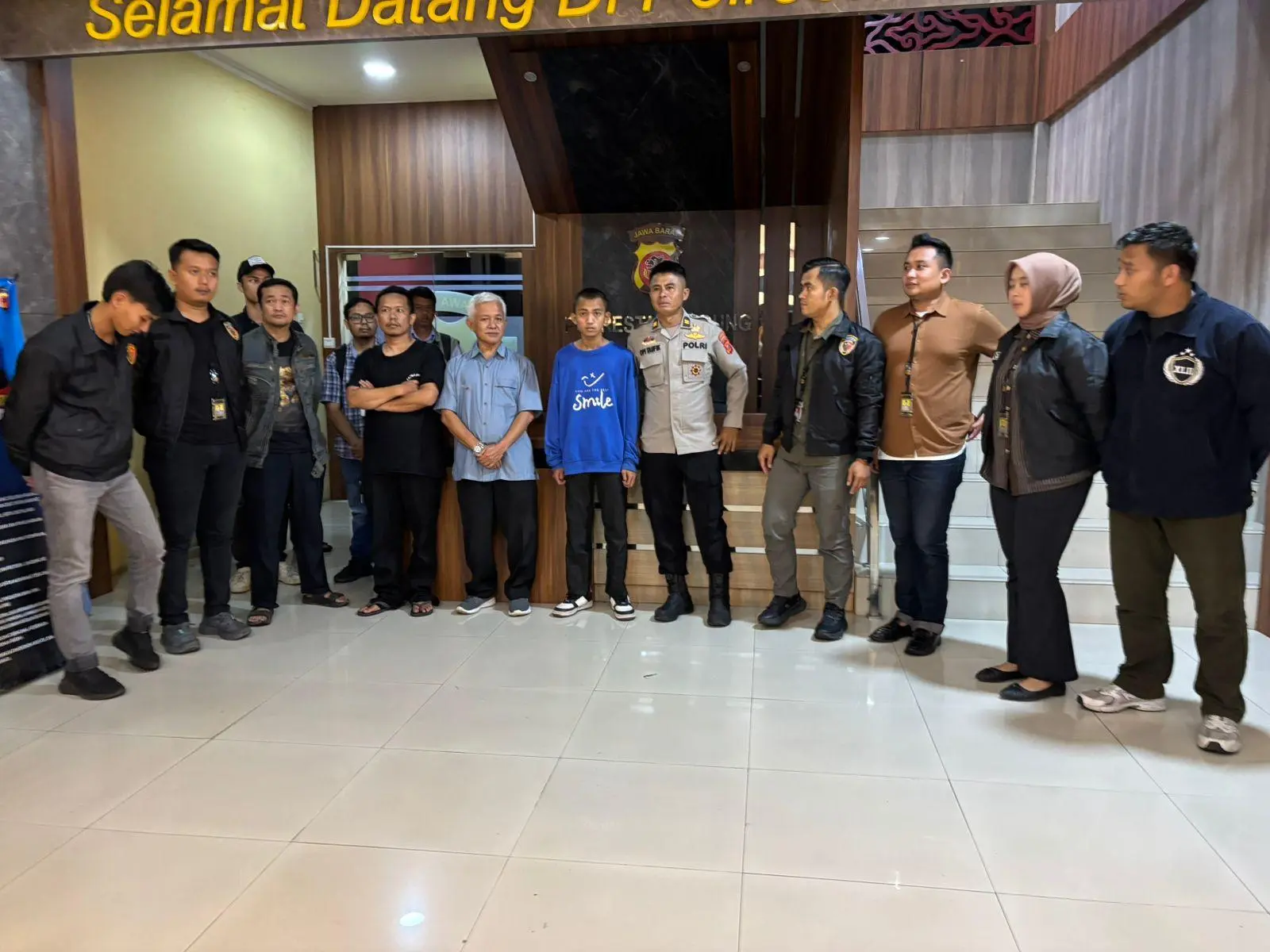 Difasilitasi Pemkab Bandung, Rizki Akhirnya Tiba di Tanah Air dan Jalani Pemeriksaan Mendalam