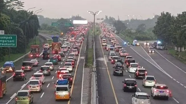 Nataru 2025/2026: Prediksi Puncak Mudik, Arus Balik, dan Strategi Pengurai Macet