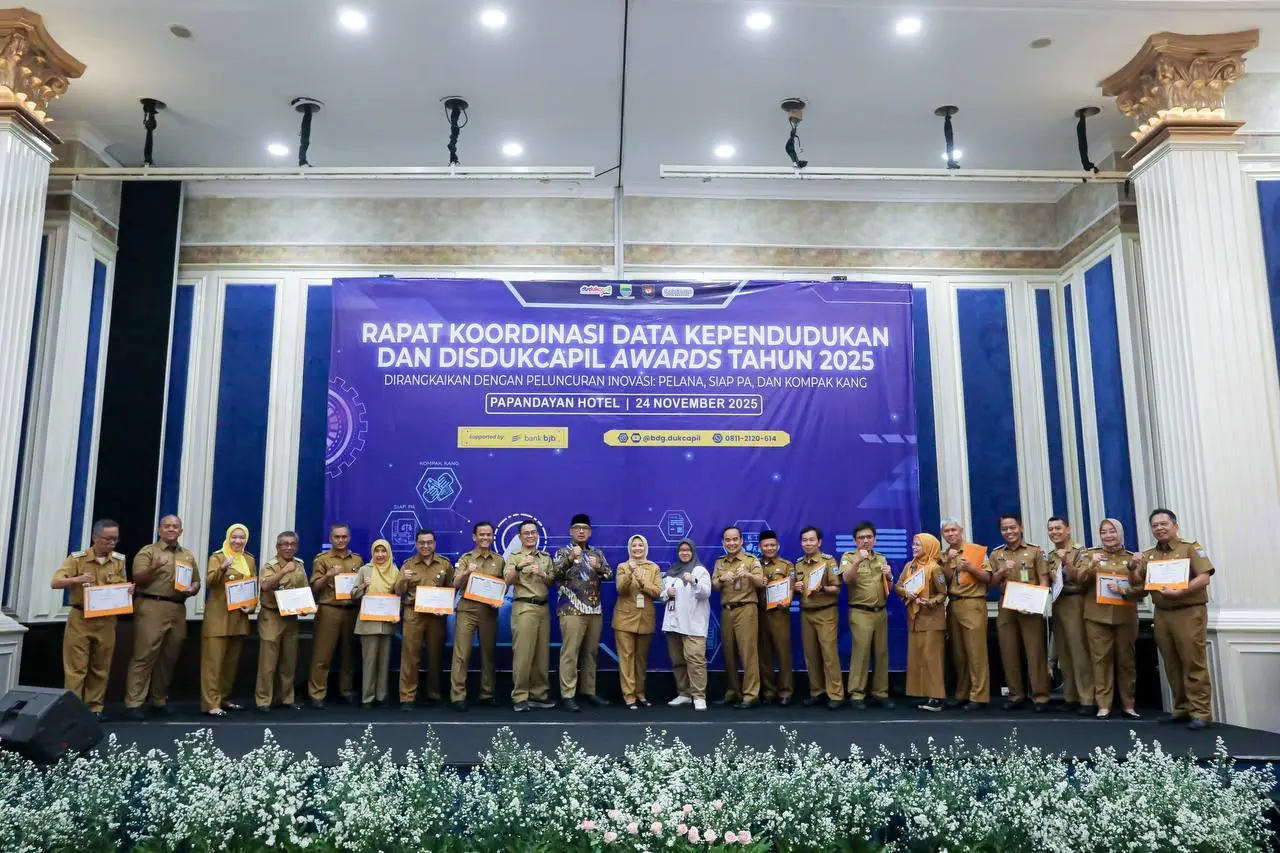 Geber Digitalisasi Adminduk, Farhan: Pelayanan Publik Menjadi Fondasi Keadilan bagi Seluruh Warga