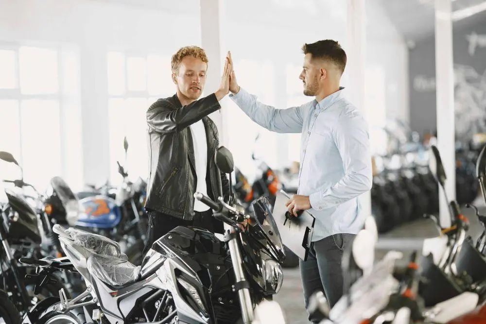 Cara Praktis Cek Sisa Angsuran Motor Lewat Situs Web Resmi Leasing