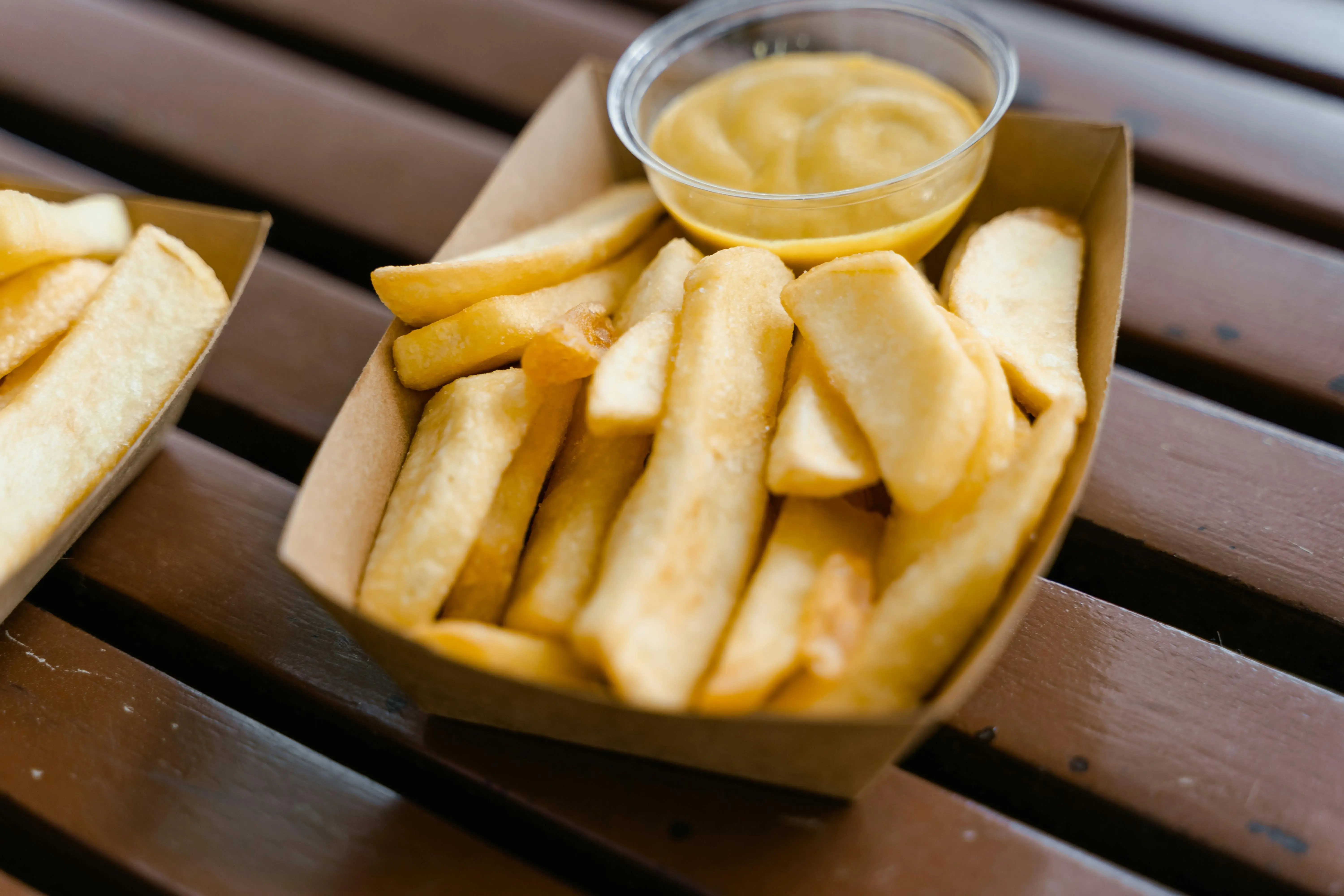Bukan Sekadar Panas: Kenapa Pilihan Minyak Sangat Krusial untuk Kentang Goreng Anda
