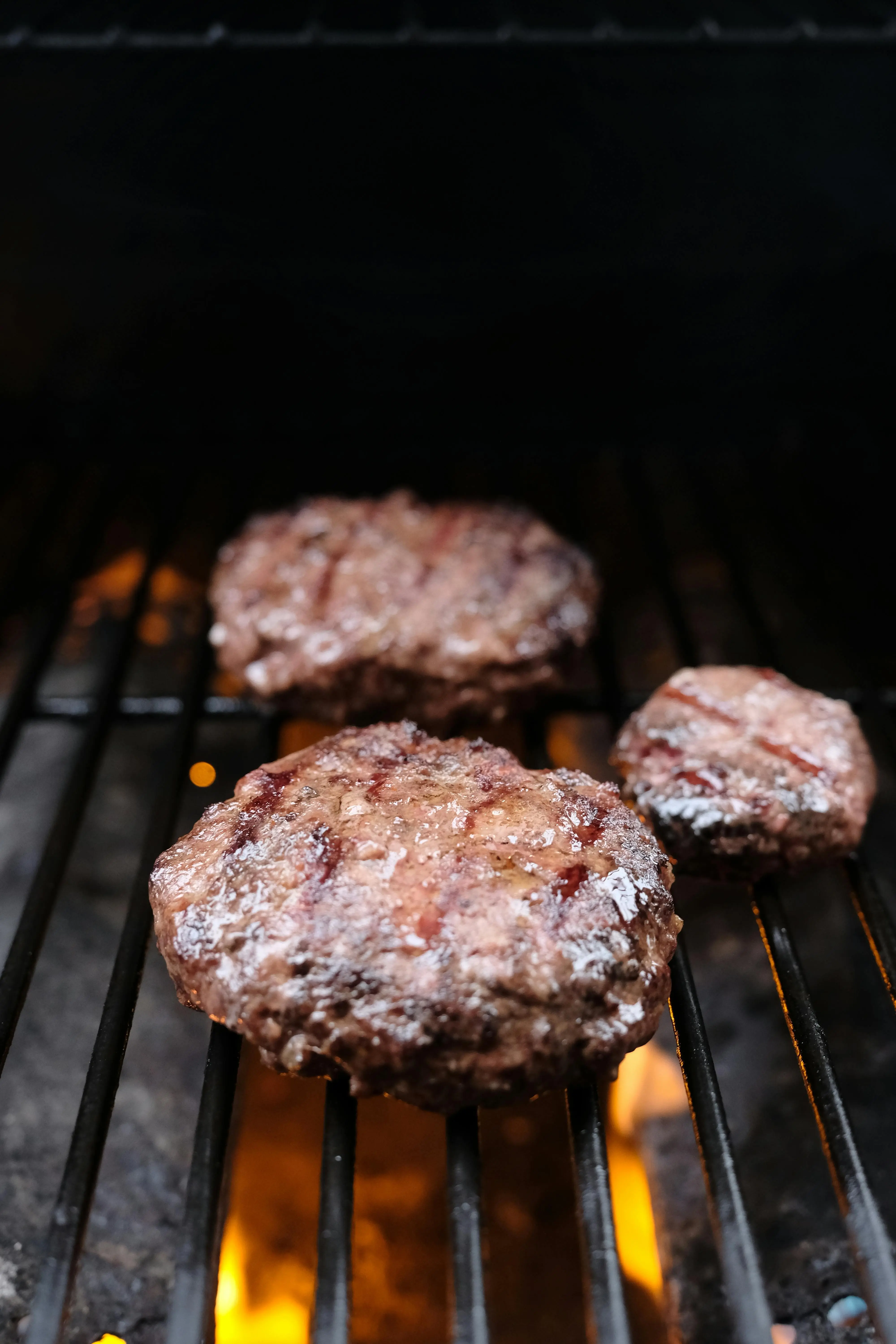 Patty Burger Seenak Restoran? Terapkan Langkah Simple Ini di Dapur Anda