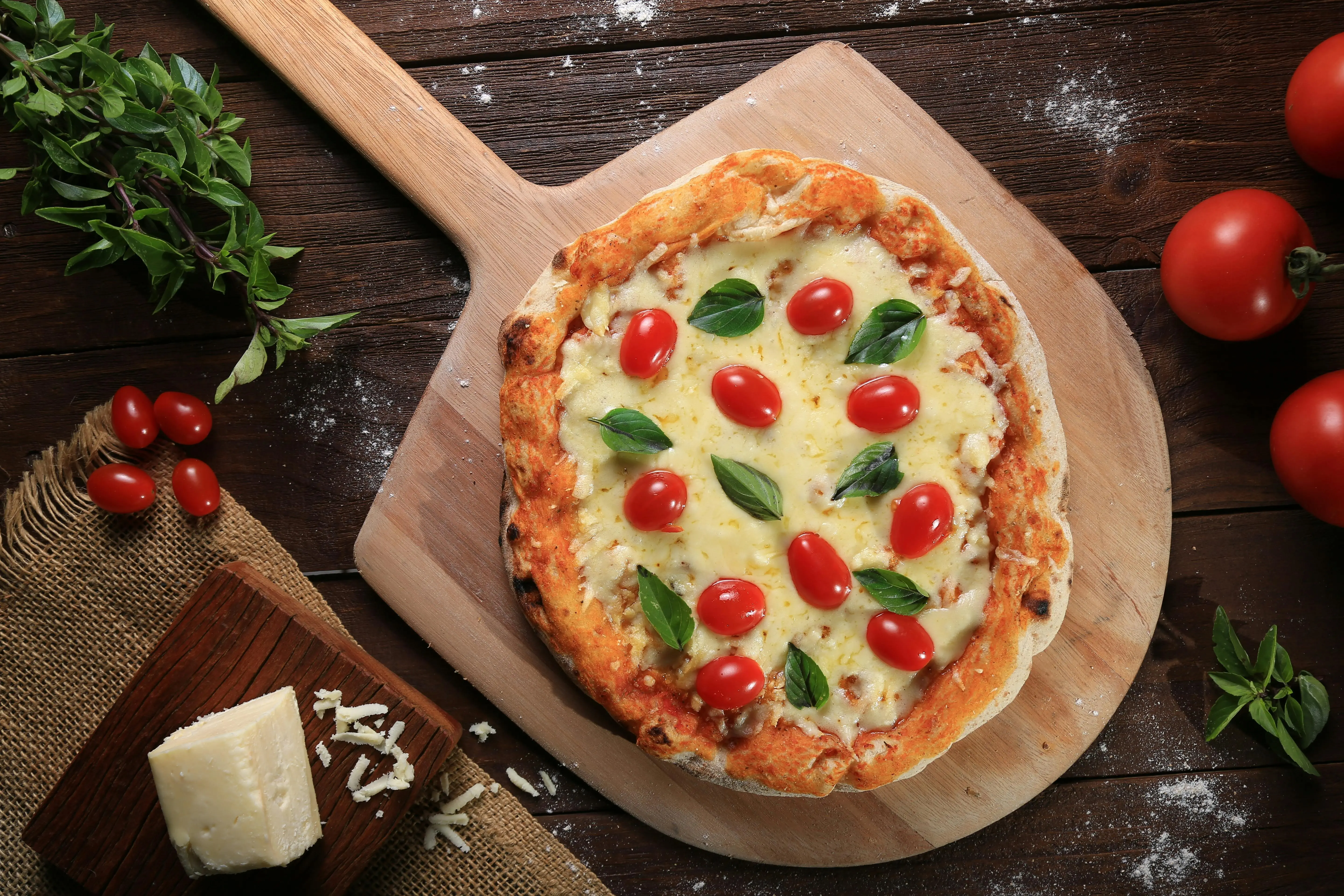 Mengupas Rahasia Pizza Napoletana: Bukan Sekadar Makanan, Tapi Karya Seni Dunia
