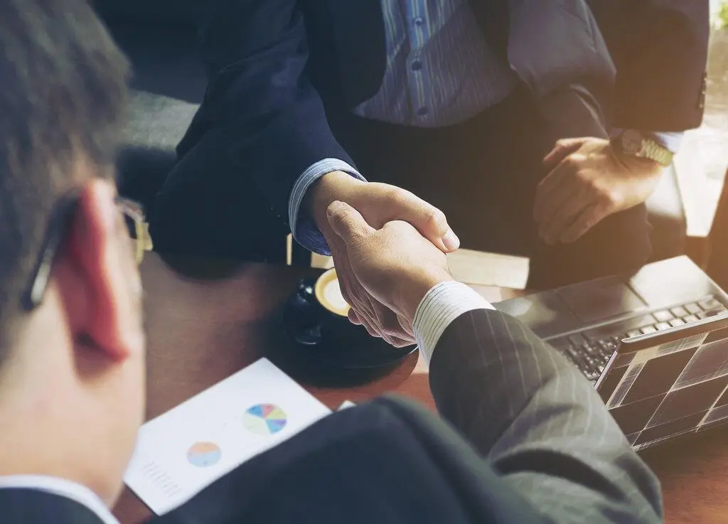 6 Cara Memilih Partner Bisnis yang Tepat Agar Usaha Sukses