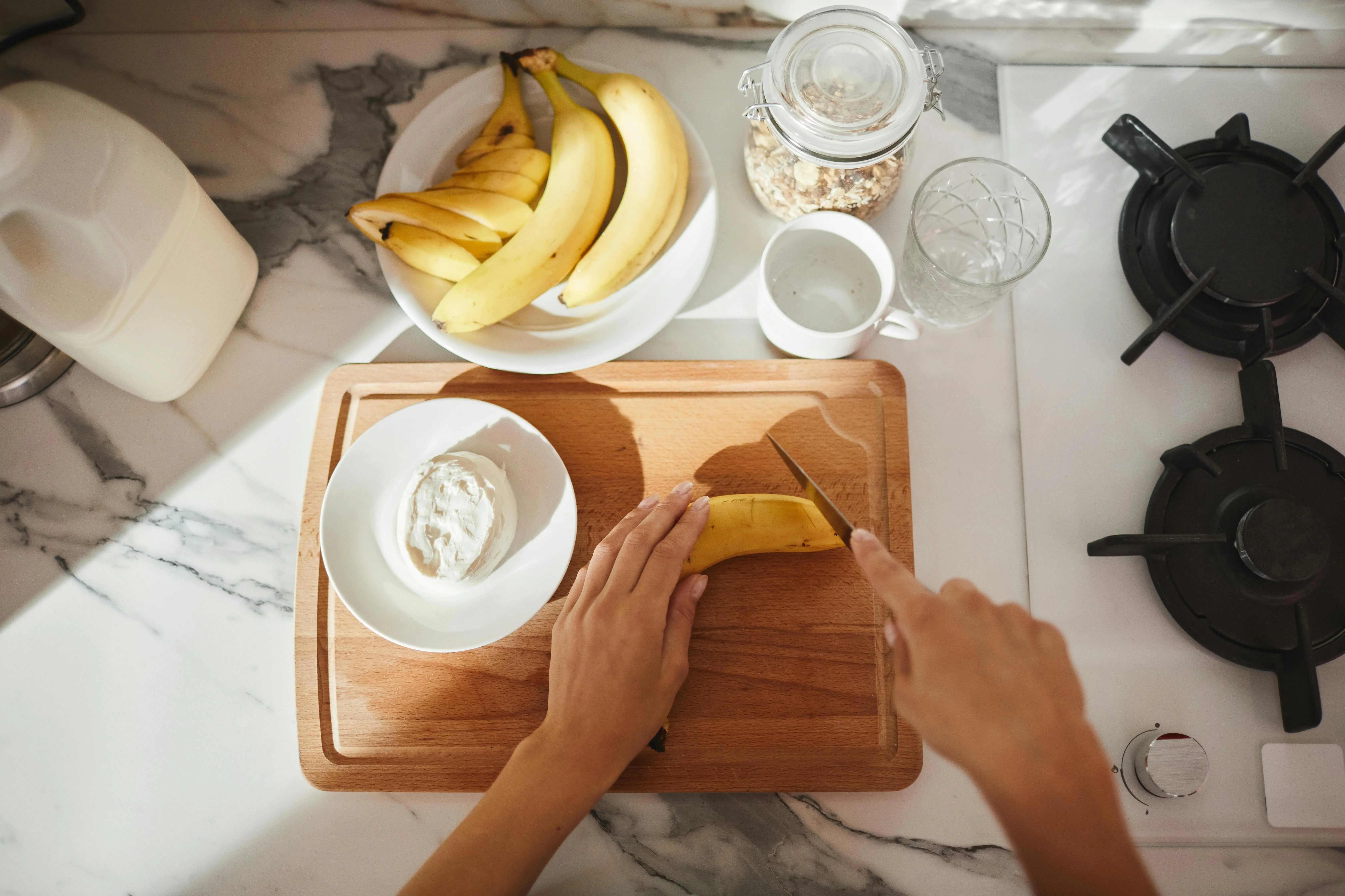 Pisang Beku: Rahasia Es Krim Nabati Creamy Tanpa Susu dan Pemanis Buatan