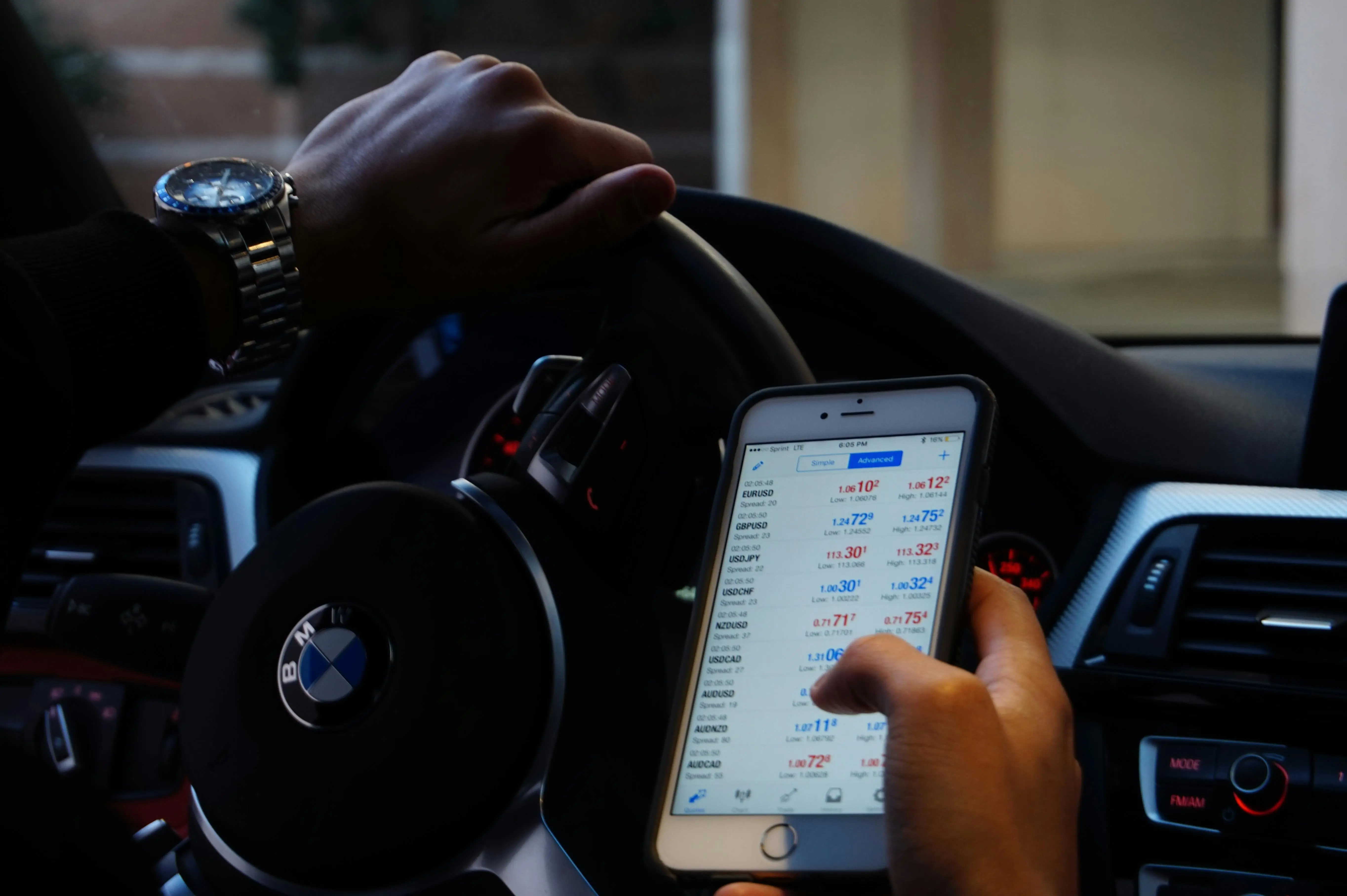 Melampaui Batas: Inovasi Trading Digital di Tahun 2025 yang Didominasi AI dan Decentralized Finance