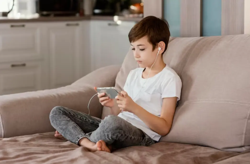 Seru tapi Berisiko: Kenapa Game Sejenis PUBG Dianggap Berbahaya bagi Generasi Muda?