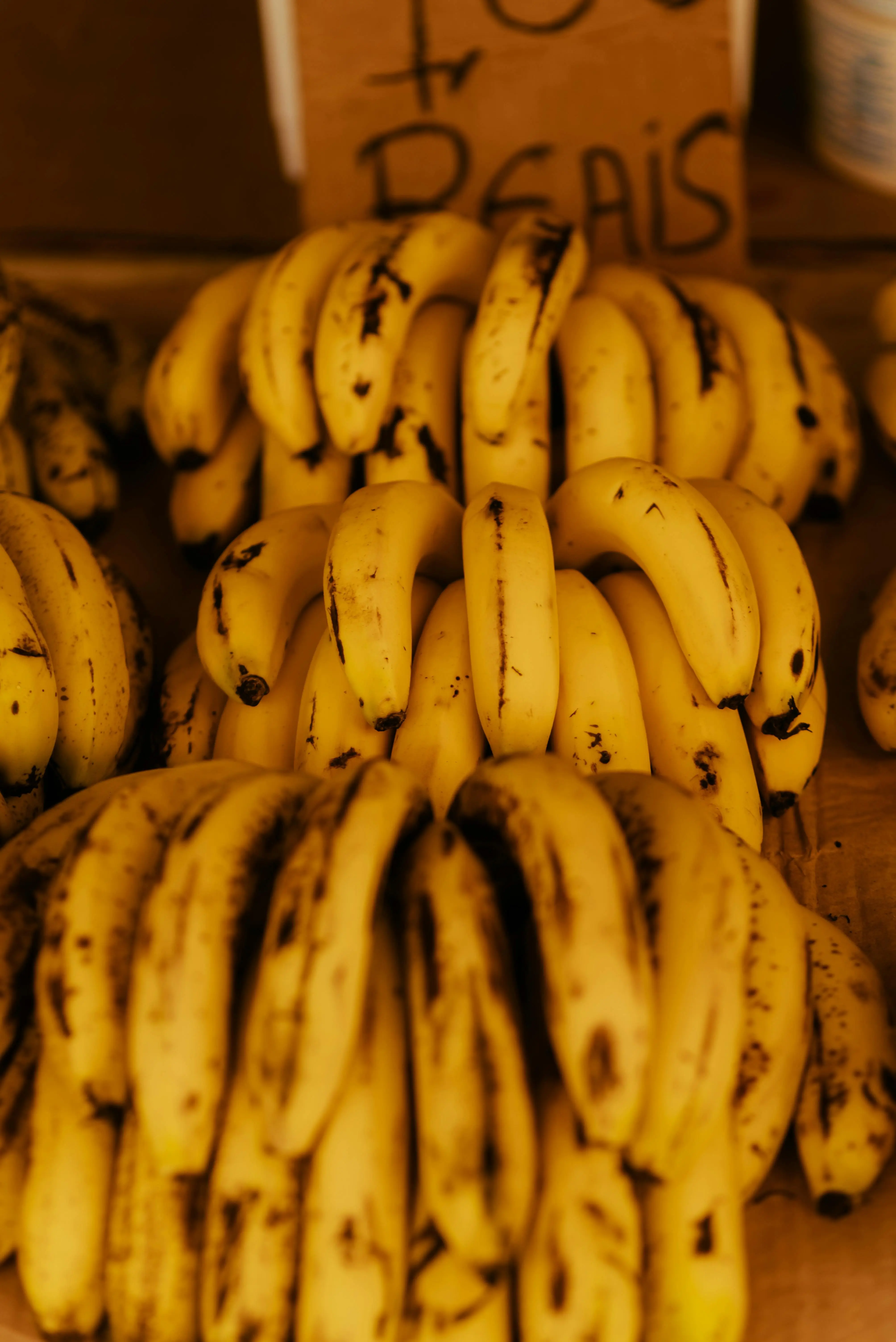 Pisang: Lebih dari Sekadar Kalium? Mengungkap Kekuatan Antioksidan yang Melawan Radikal Bebas
