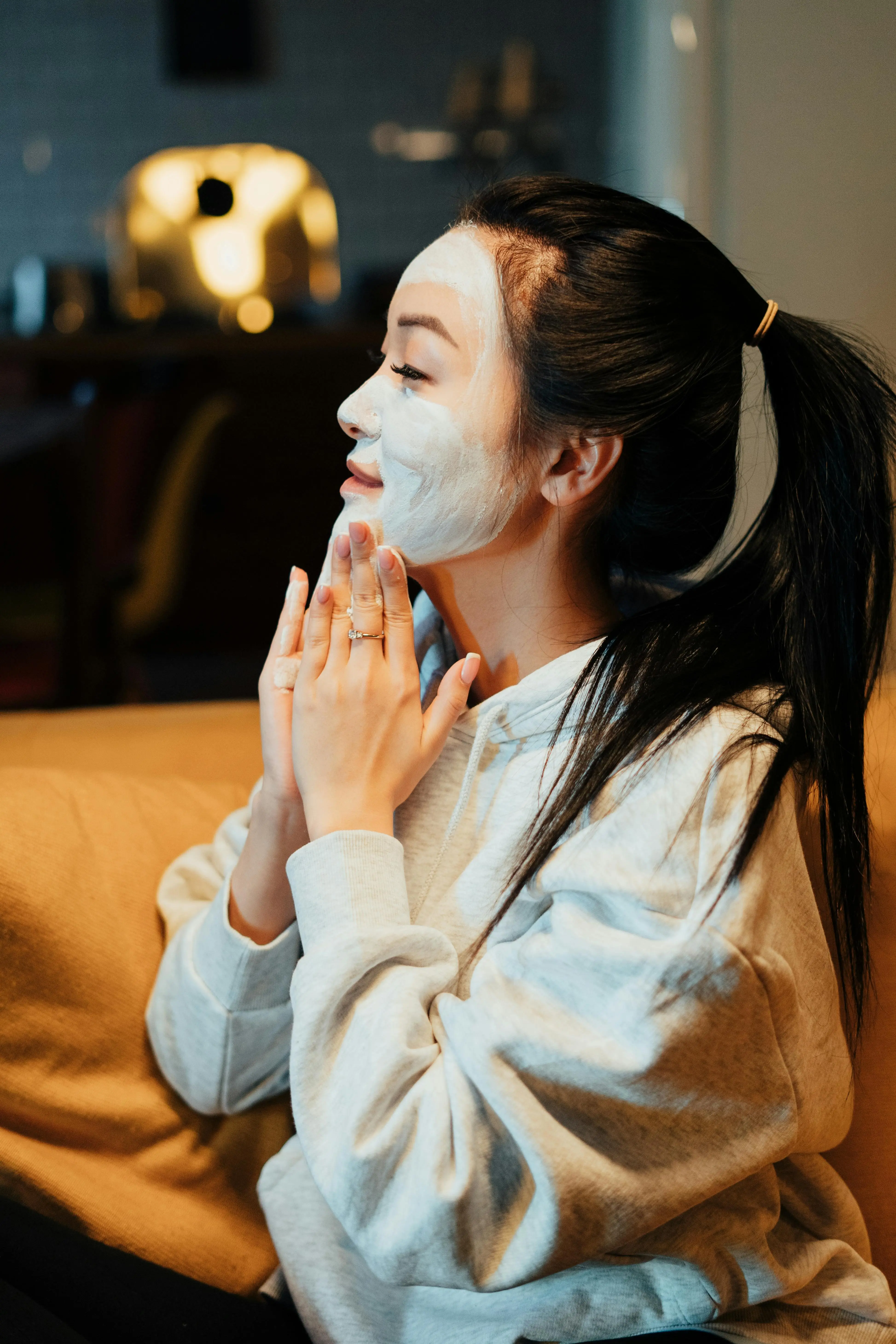 Apakah Masker Nanas Benar-Benar Efektif Meredakan Jerawat? Simak Analisis Dermatologi