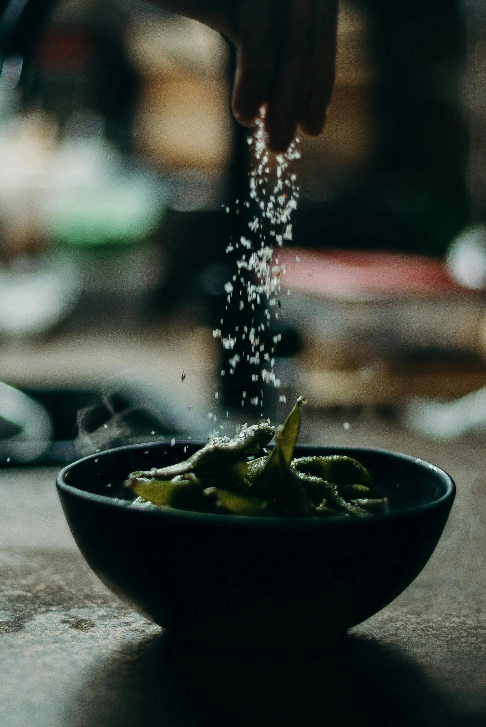 Garam Bukan Sekadar Rasa: Menguak Peran Krusial Natrium Klorida dalam Fermentasi Makanan Tradisional