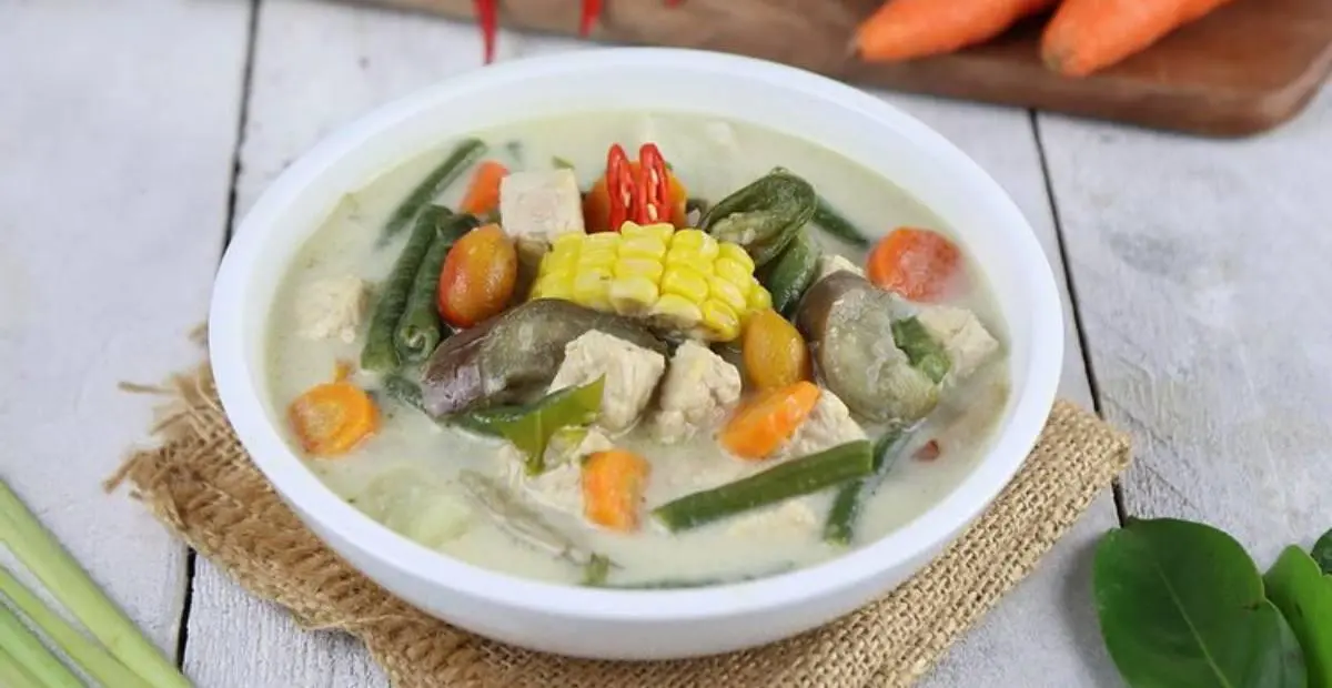 Begini Cara Menghangatkan Makanan Bersantan agar Tidak Cepat Basi