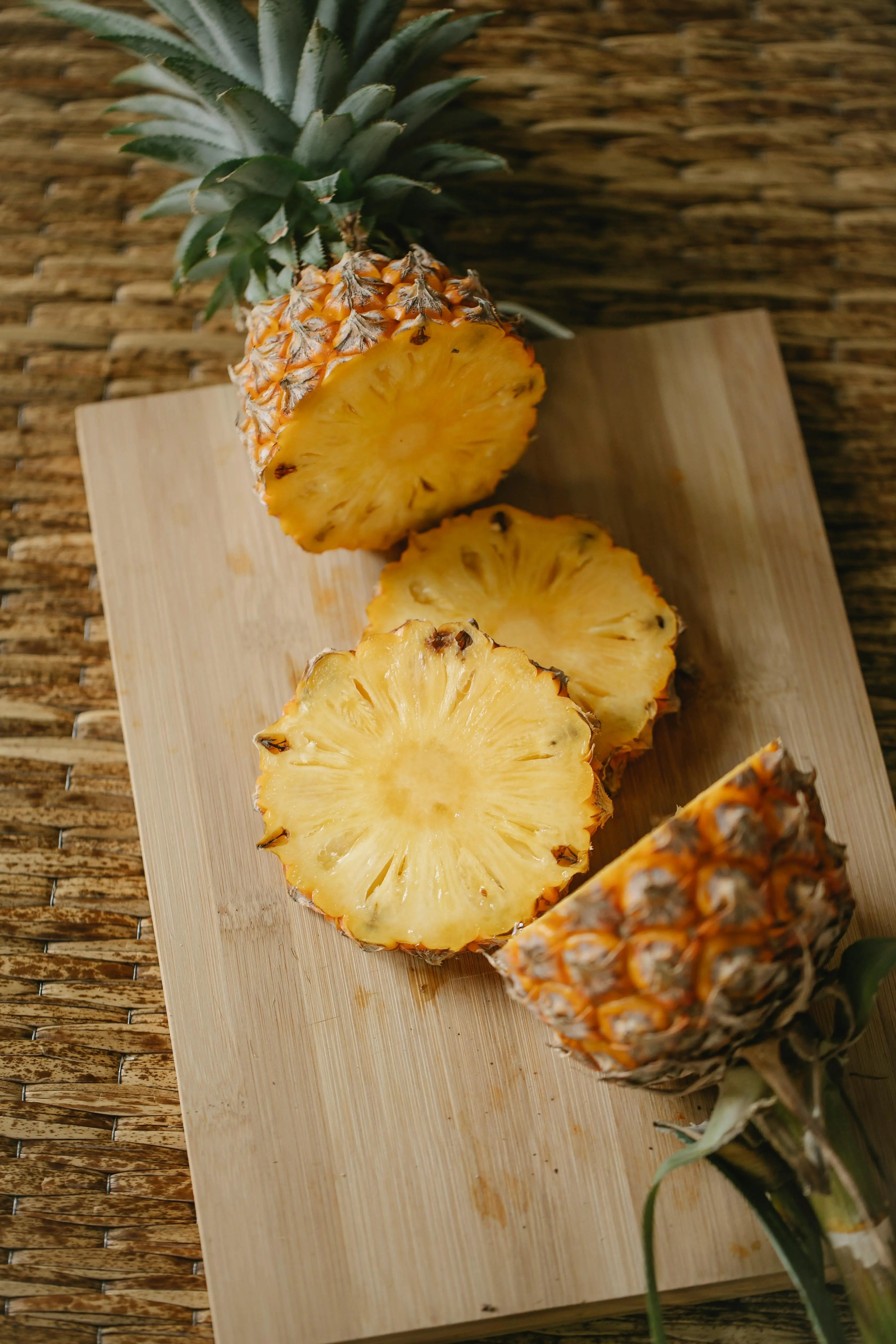 Kandungan Mangan Tinggi dalam Nanas dan Fungsinya