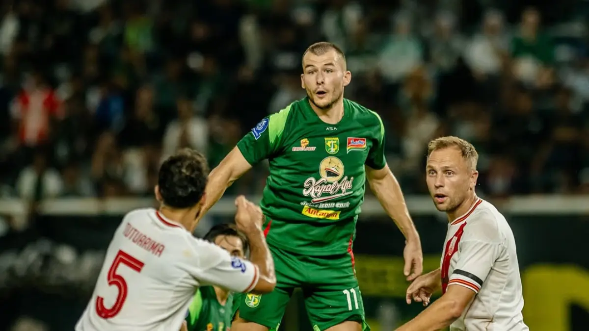 Derbi Jatim Jumat Malam! Link Live Streaming Persebaya Surabaya vs Persik Kediri, Siapa Unggul?