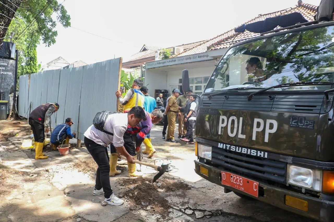 Penyewa Menunggak Sejak 2004 serta Menyalahi peruntukan penggunaan, Pemkot Bandung Ambil Alih Aset di Jalan Bengawan