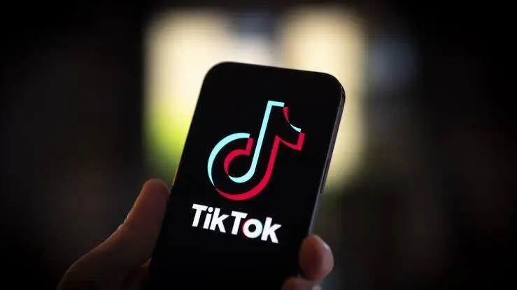 Tips Menghasilkan Uang dari TikTok Live Streaming, Wajib Dicoba Buat Kreator Pemula!