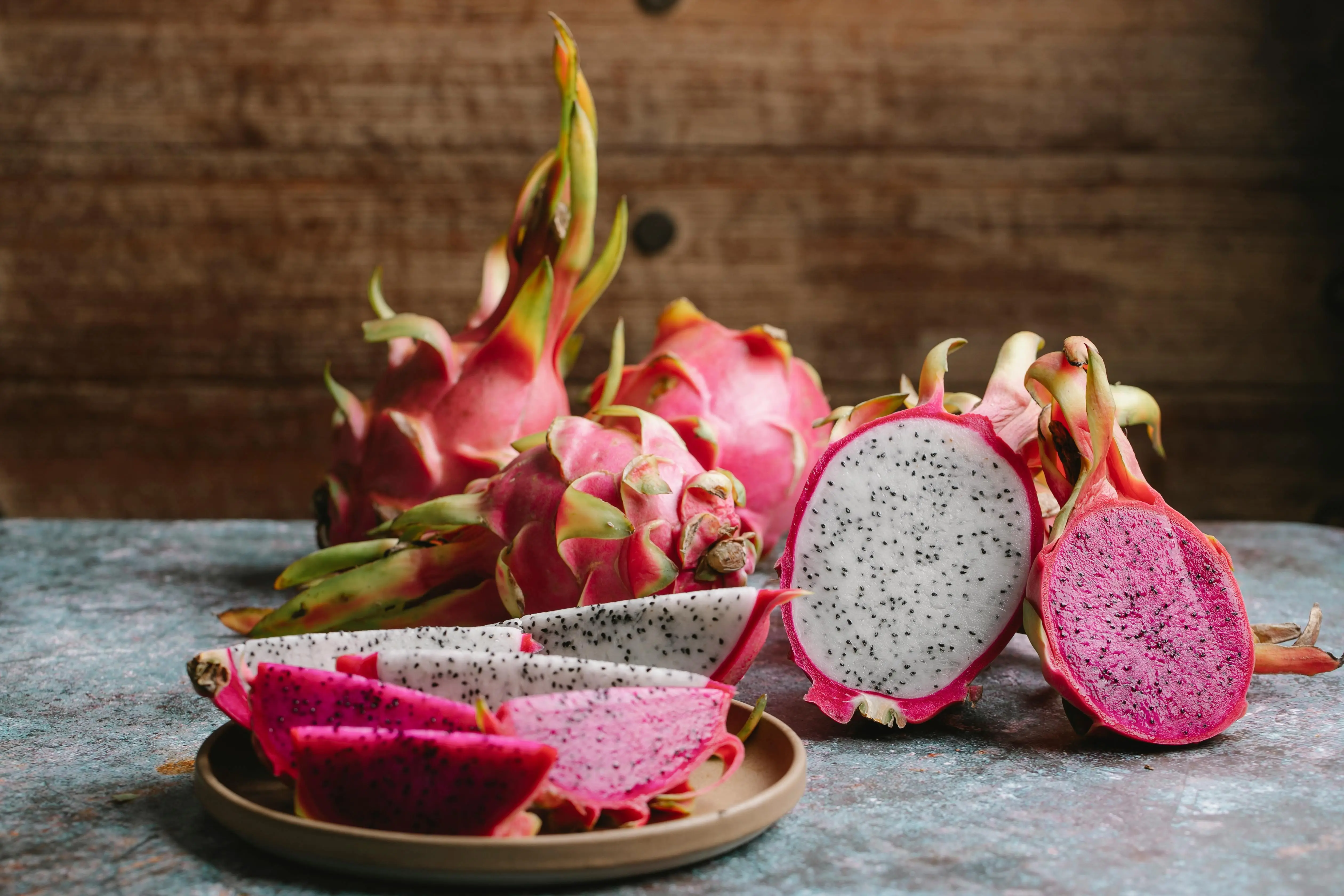 Buah Naga dan Mood Booster: Inilah Kandungan Nutrisi yang Mempengaruhi Kesejahteraan Emosional