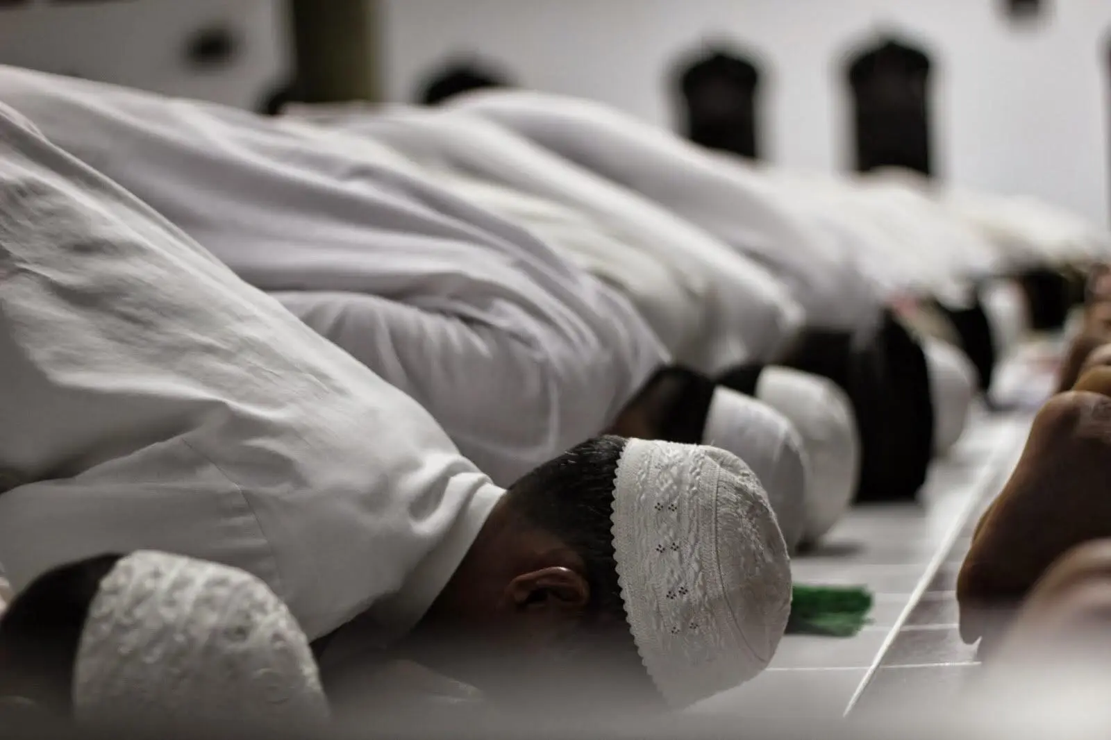 Amalan dan Doa Mustajab di Hari Jumat, Waktu Terbaik untuk Memohon Ampunan