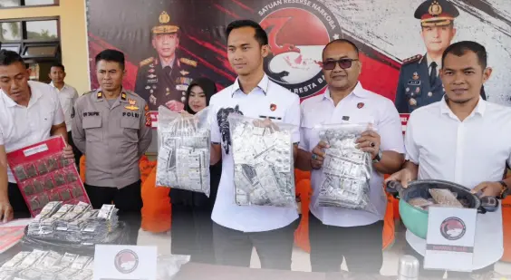 Polresta Bandung Berhasil Bongkar 26 Kasus Narkoba dan Obat Terlarang