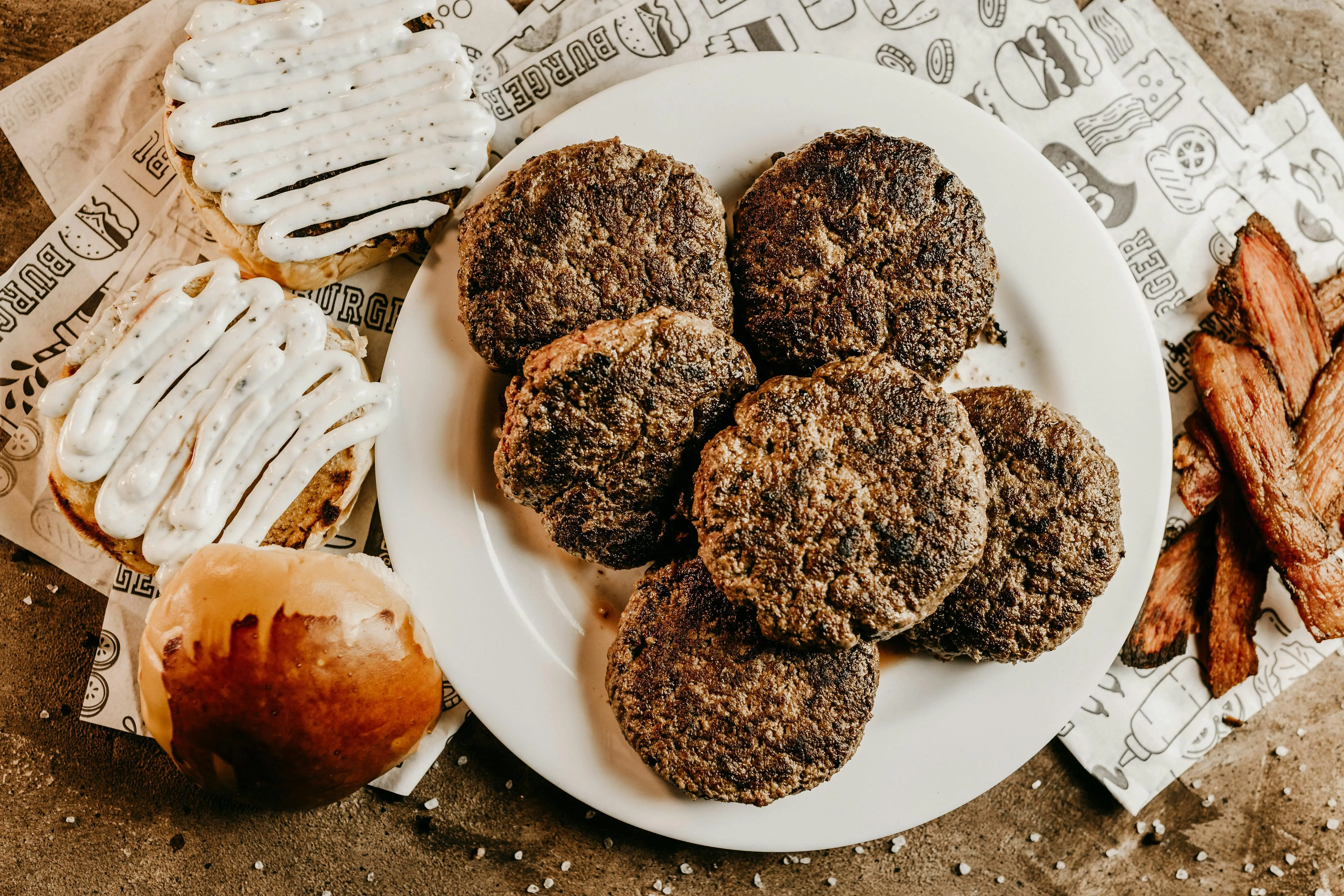Tips Mengolah Sapi Giling untuk Patty Burger yang Juicy