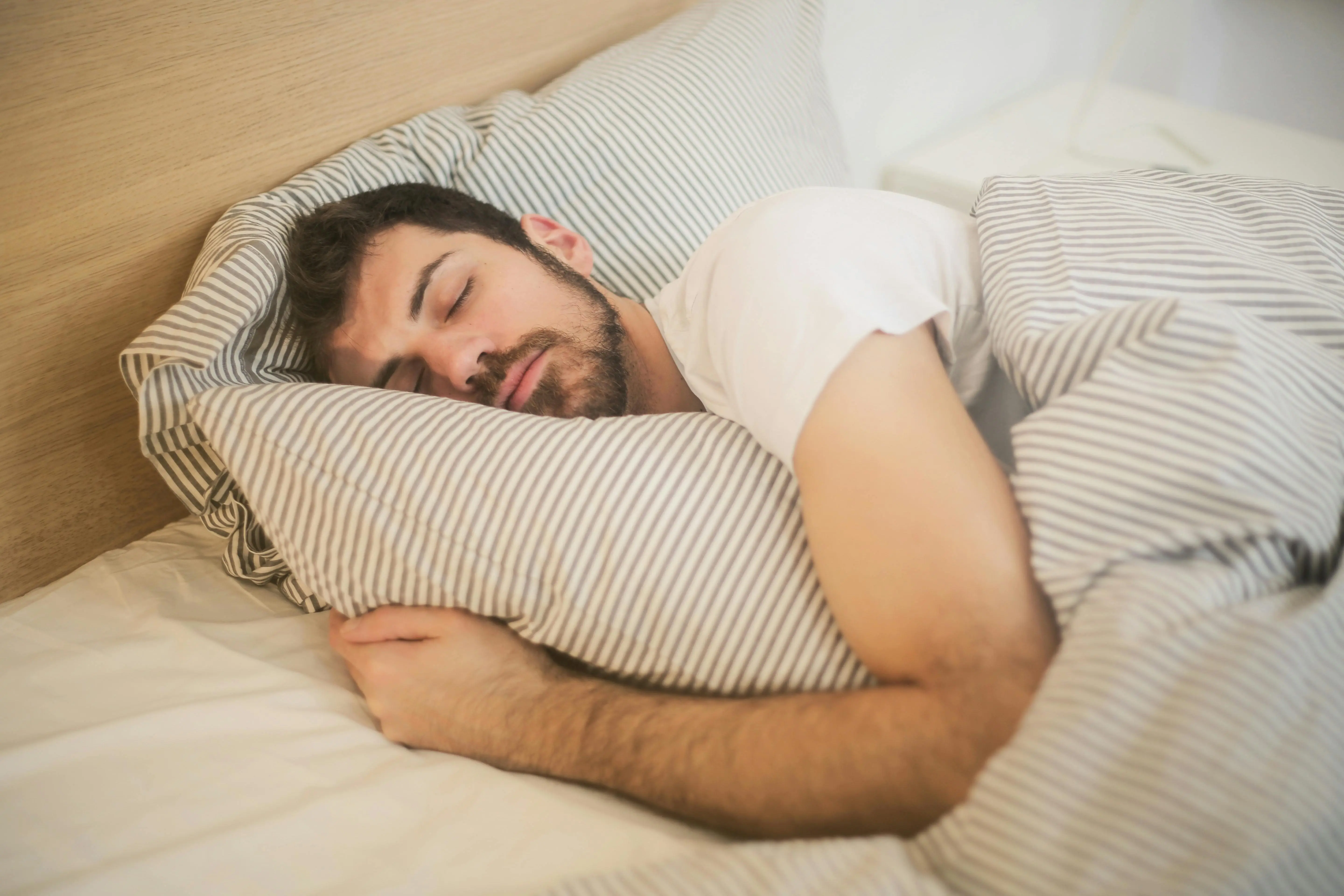 6 Penyebab Sering Mendengkur Saat Tidur, Bisa Jadi Sinyal Kesehatan Tubuh