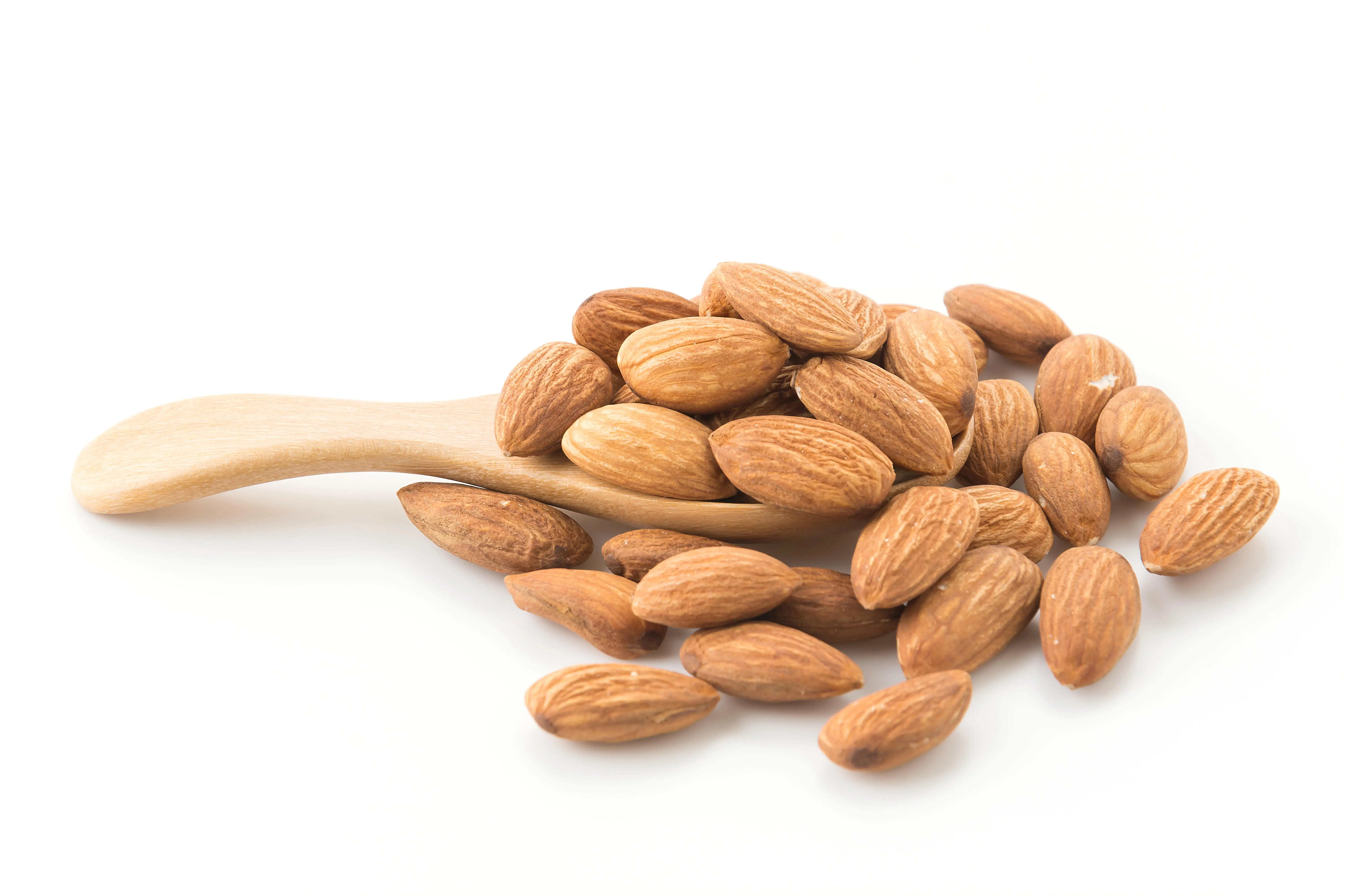 7 Manfaat Kacang Almond, Khasiat Kesehatan untuk Otak, Jantung, hingga Kesuburan