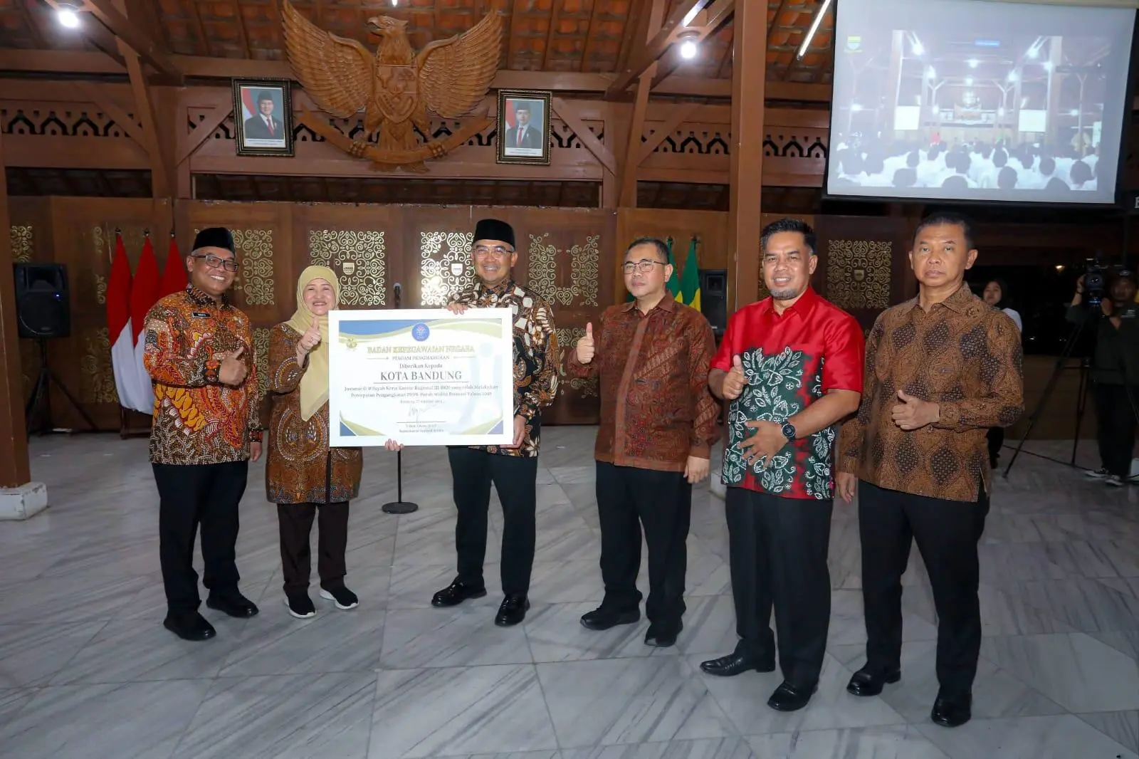 Kota Pertama di Jabar Tuntaskan Pengangkatan PPPK Paruh Waktu, BKN beri Penghargaan Kepada Pemkot Bandung