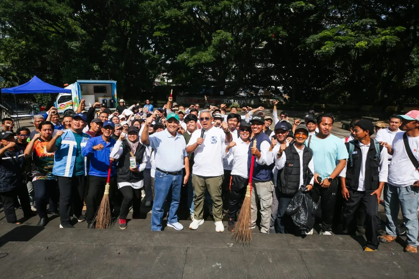 Kelurahan Antapani Tengah Diberi Apresiasi Oleh KLH atas Inovasinya Dalam Pengelolaan Sampah