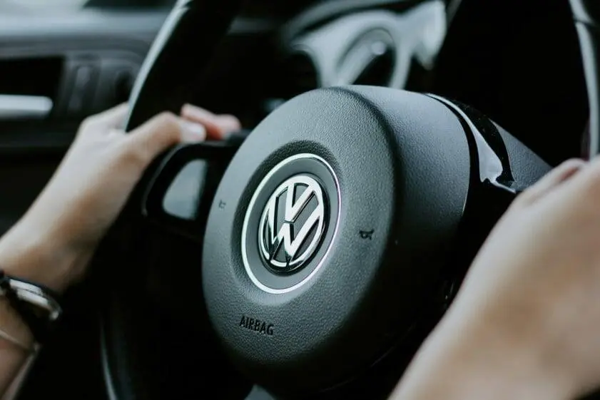 6 Kelebihan Mobil Jerman yang Membuatnya Lebih Mewah dan Bertenaga