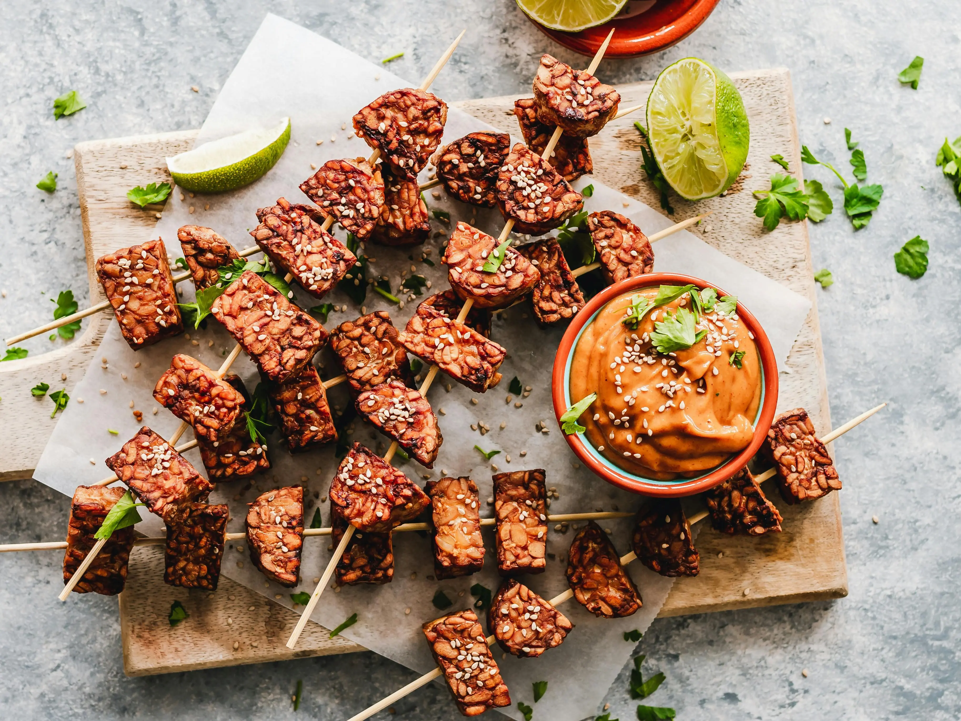 Menggali Kekuatan Tempe dalam Diet Nabati Global: Lebih dari Sekadar Pengganti Daging