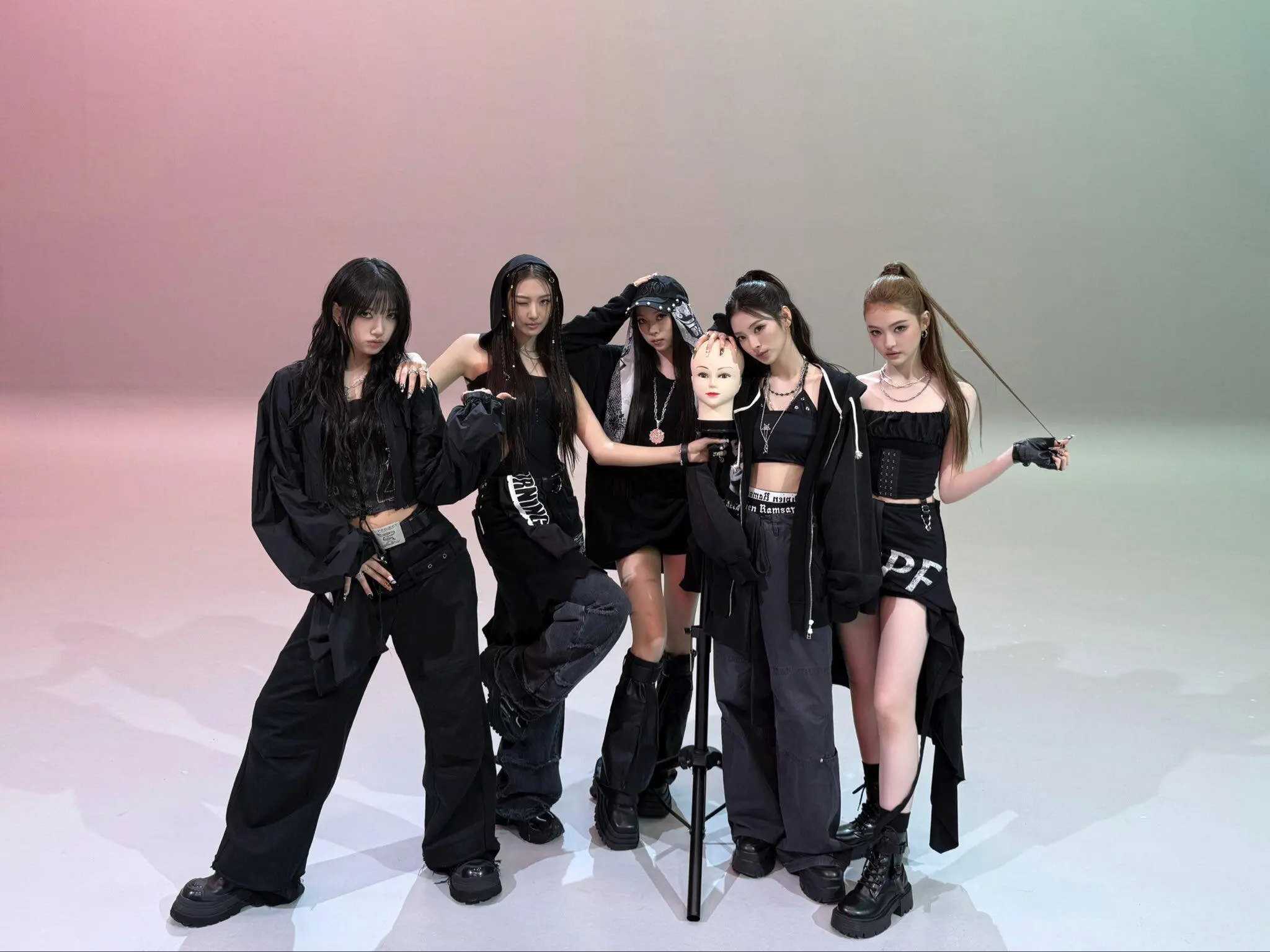 5 Nominasi Best Vocal Performance Group MAMA Awards 2025, Ada Rookie Girlgroup Masuk Nominee